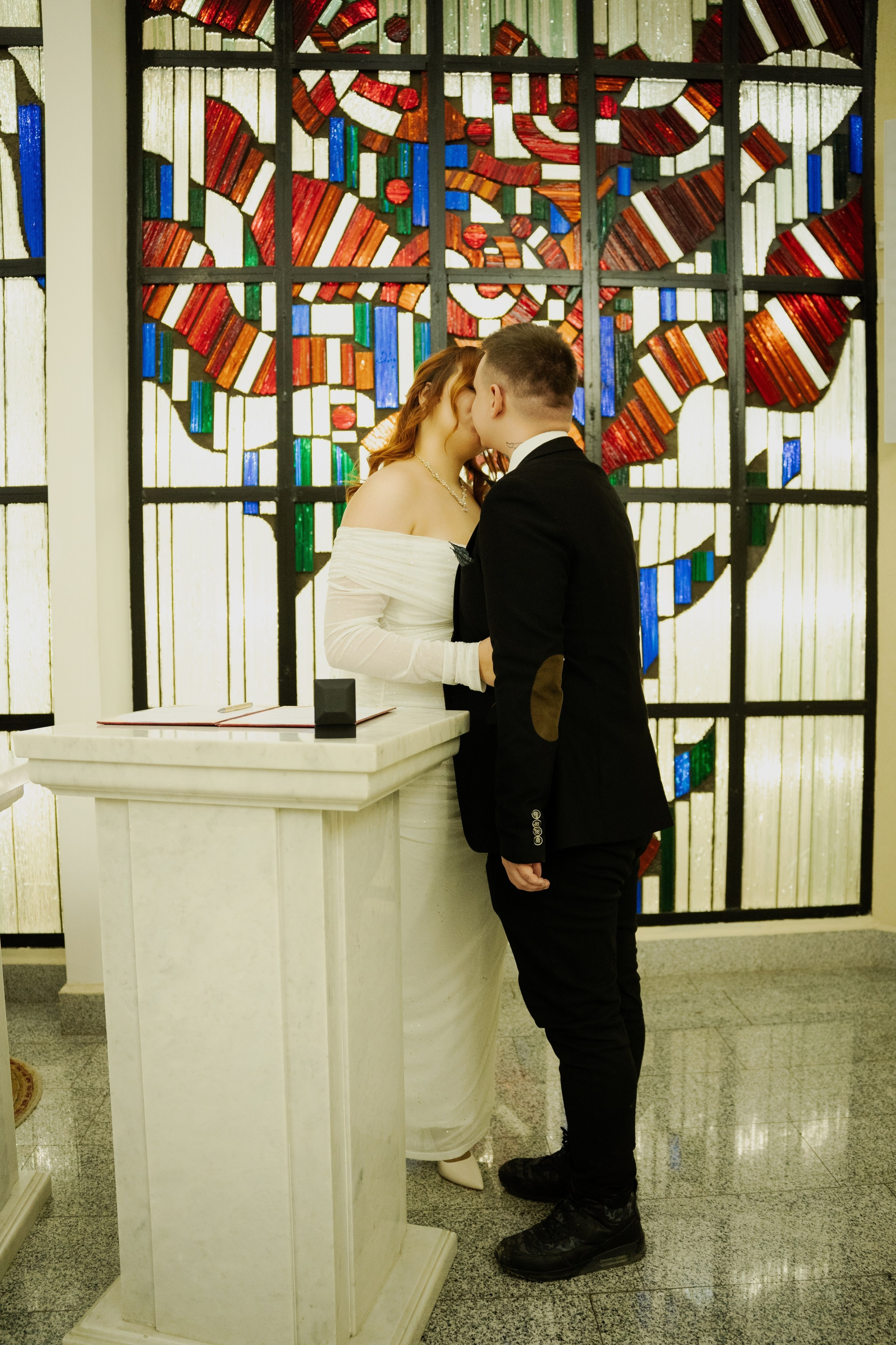 Роспись в загсе