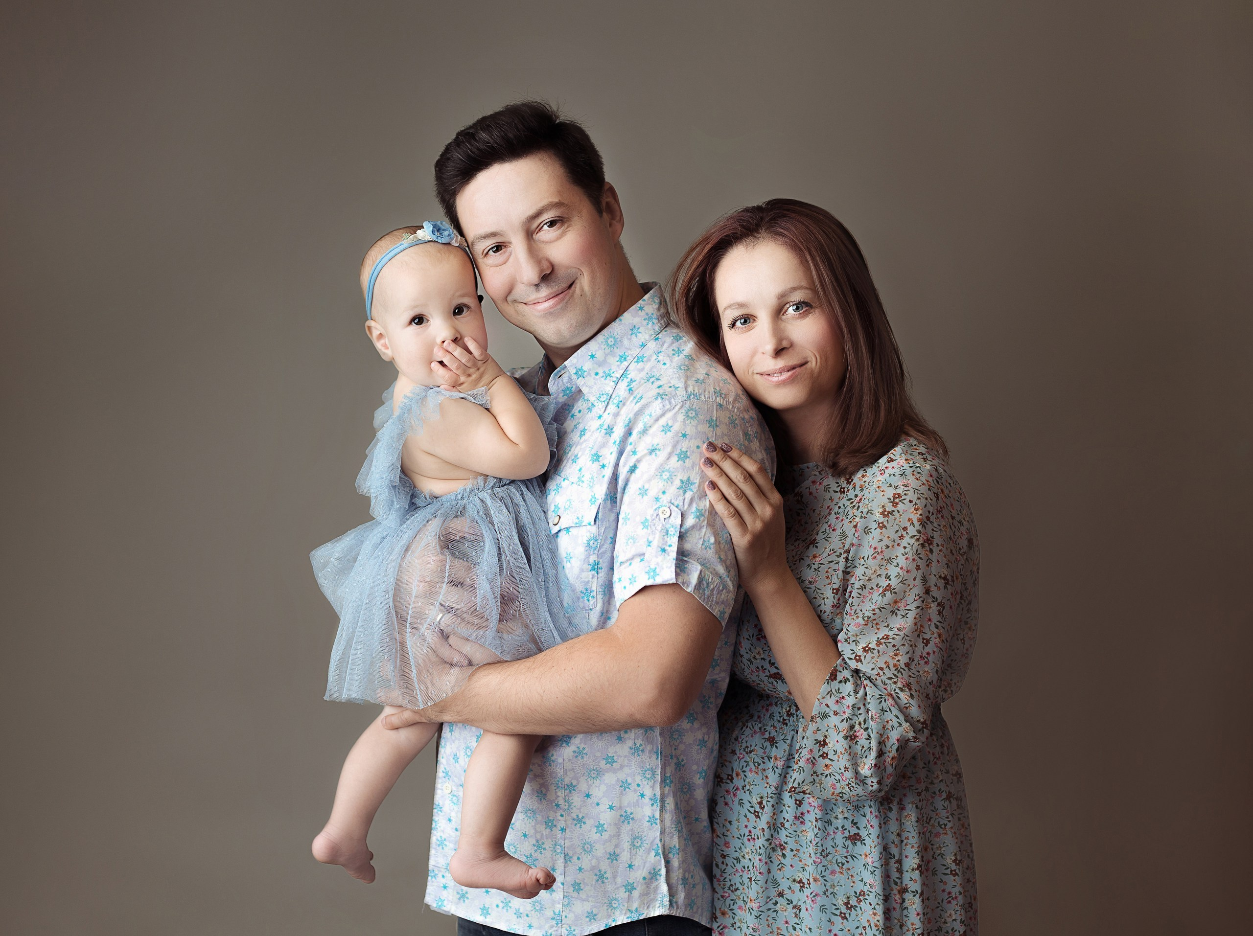 С родителями. Фотограф беременности, новорожденных Москва. годики под ключ