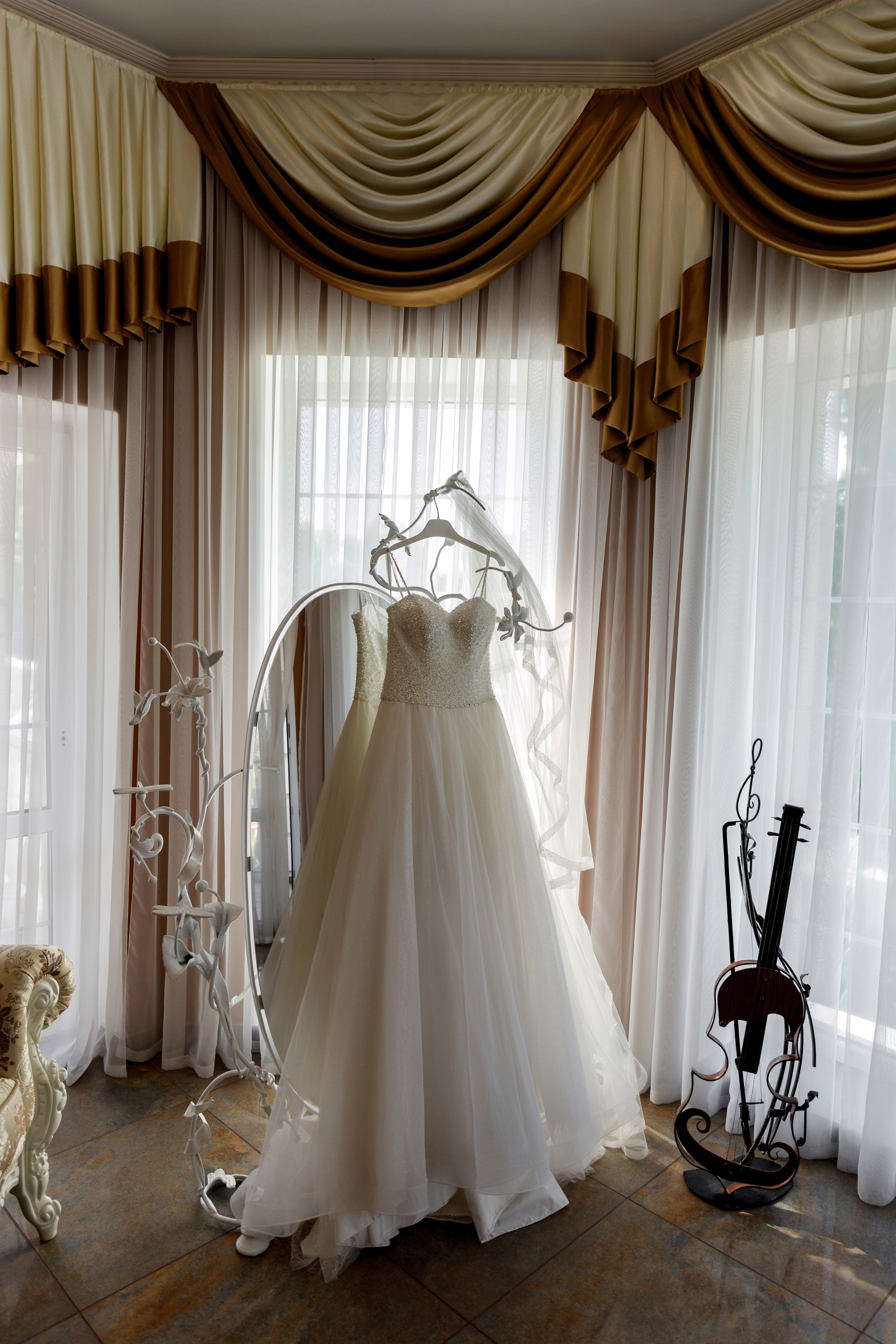 Евгений и София. Дорогой друг! Приветствую тебя на моем сайте!