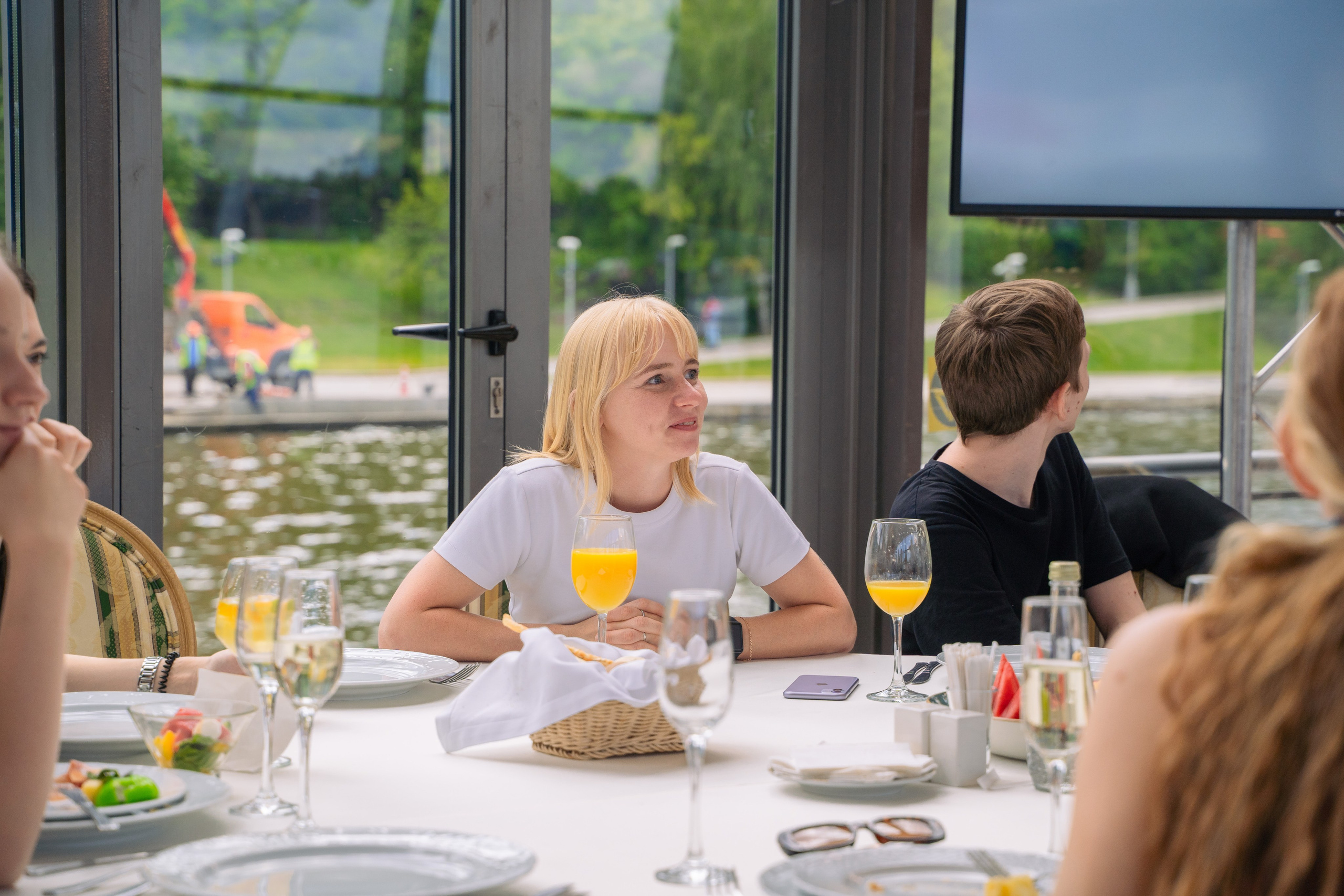 Квиз для Авито. Главная