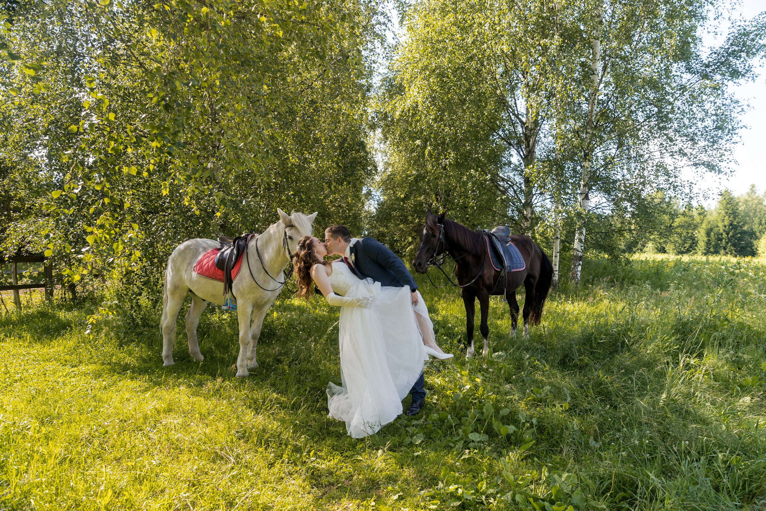 Свадьба и лошади. Свадебный и семейный фотограф Москва и Московская область
