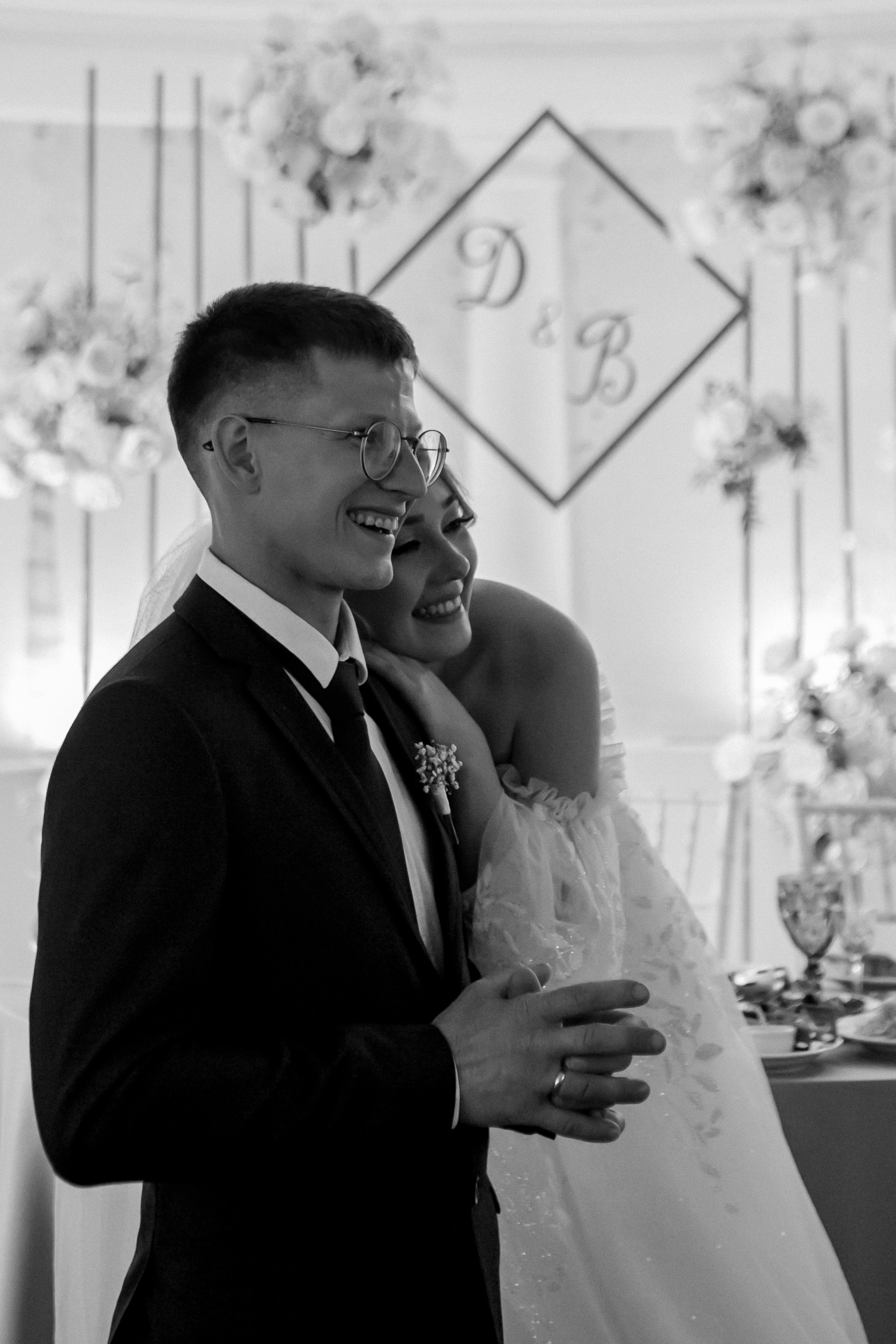 Анонс свадьбы Дмитрия и Виталии. Свадебный и семейный фотограф Елена Иштулкина