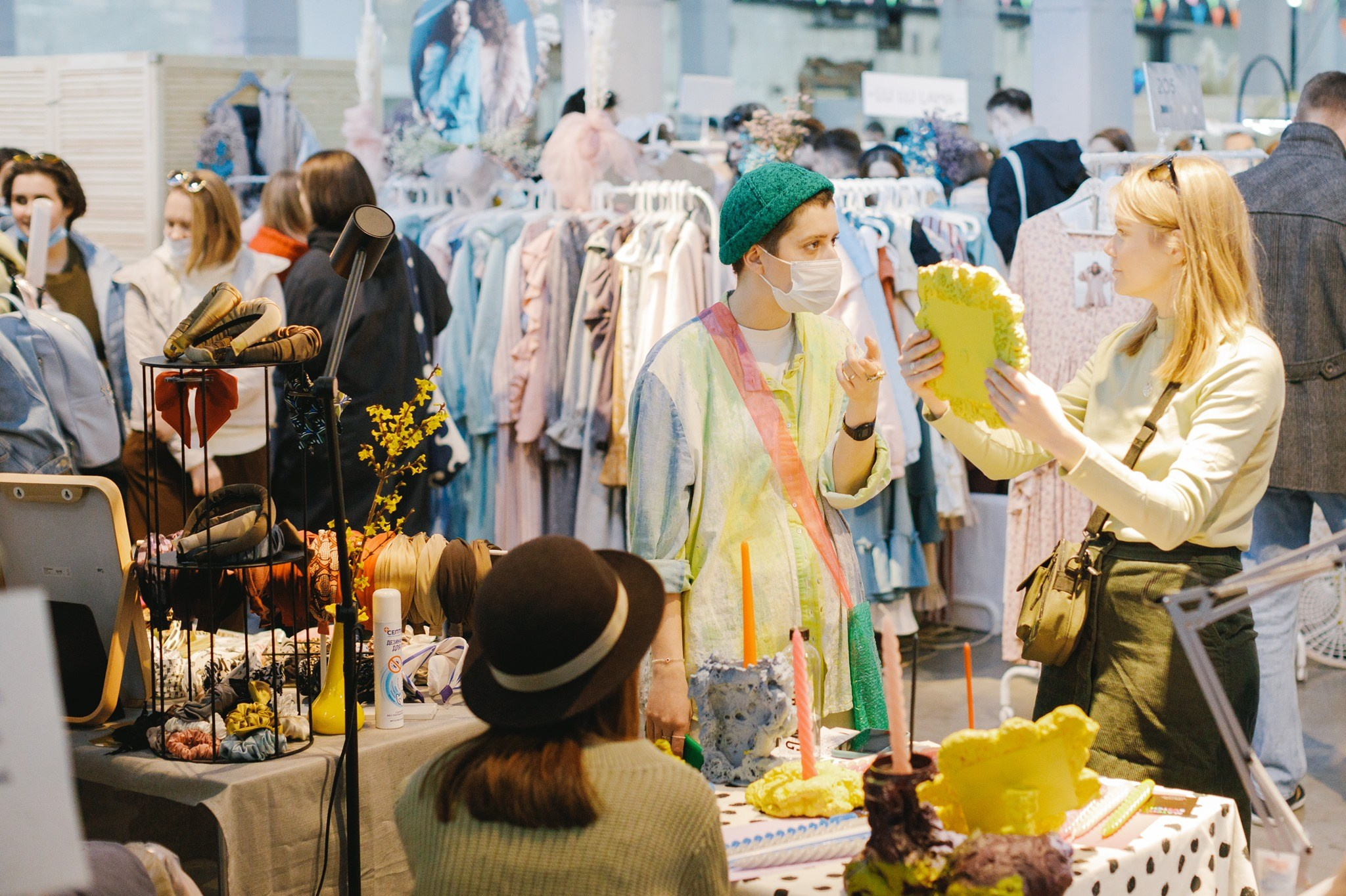 10–11 апреля 2021 на Трёхгорной мануфактуре / фото Иван Гущин. Фотоотчеты «Ламбада-маркета»