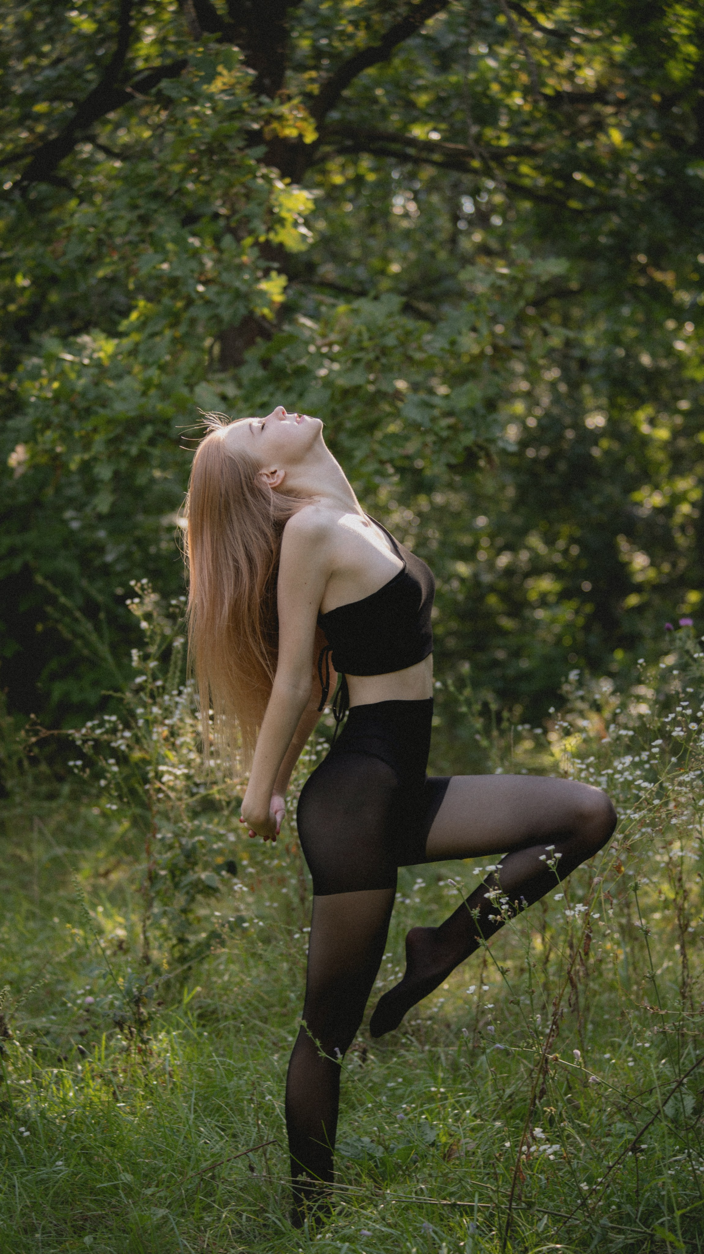 Лесная нимфа. BLACK CLOWER Фотограф Енакиево