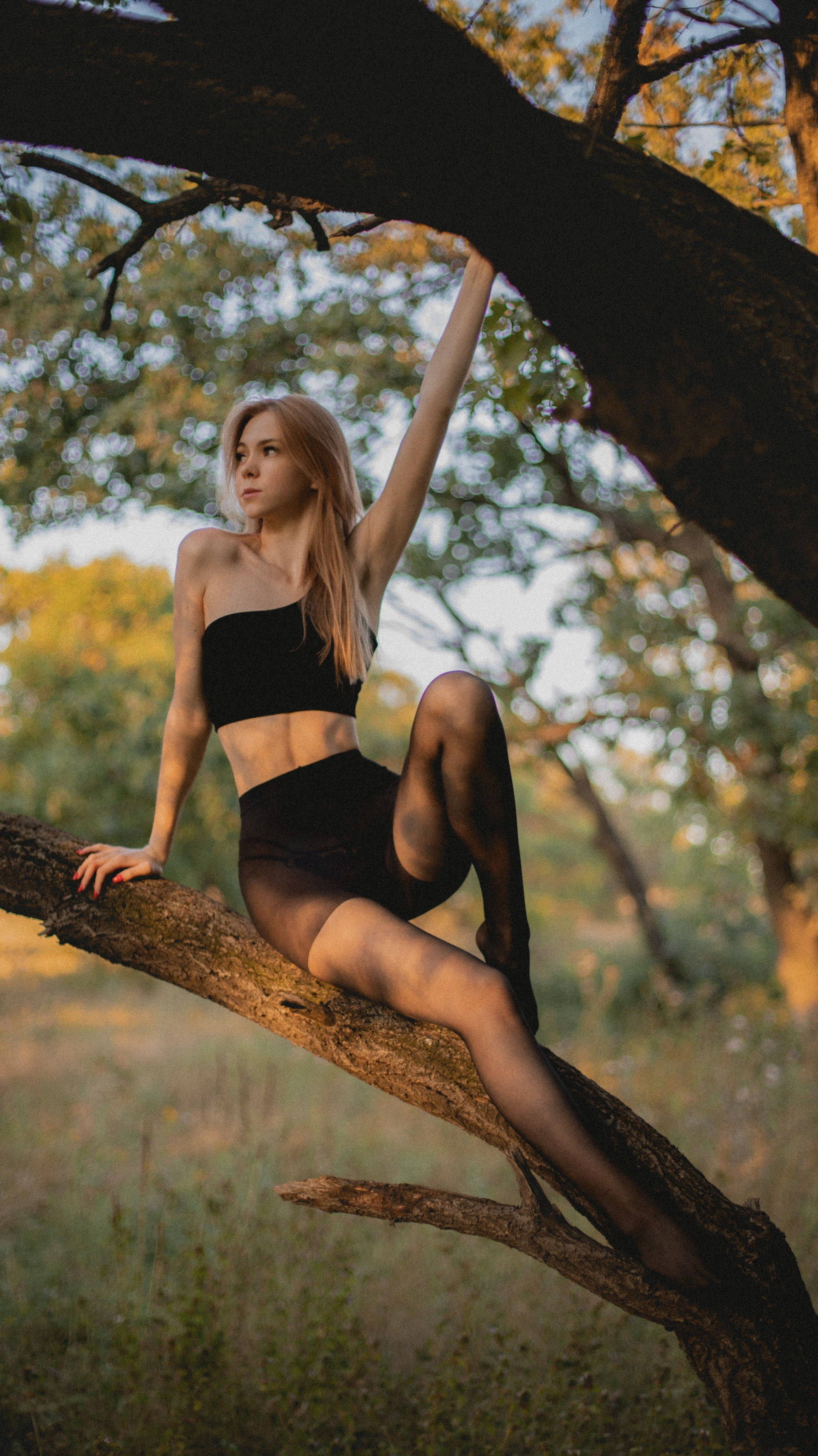 Лесная нимфа. BLACK CLOWER Фотограф Енакиево