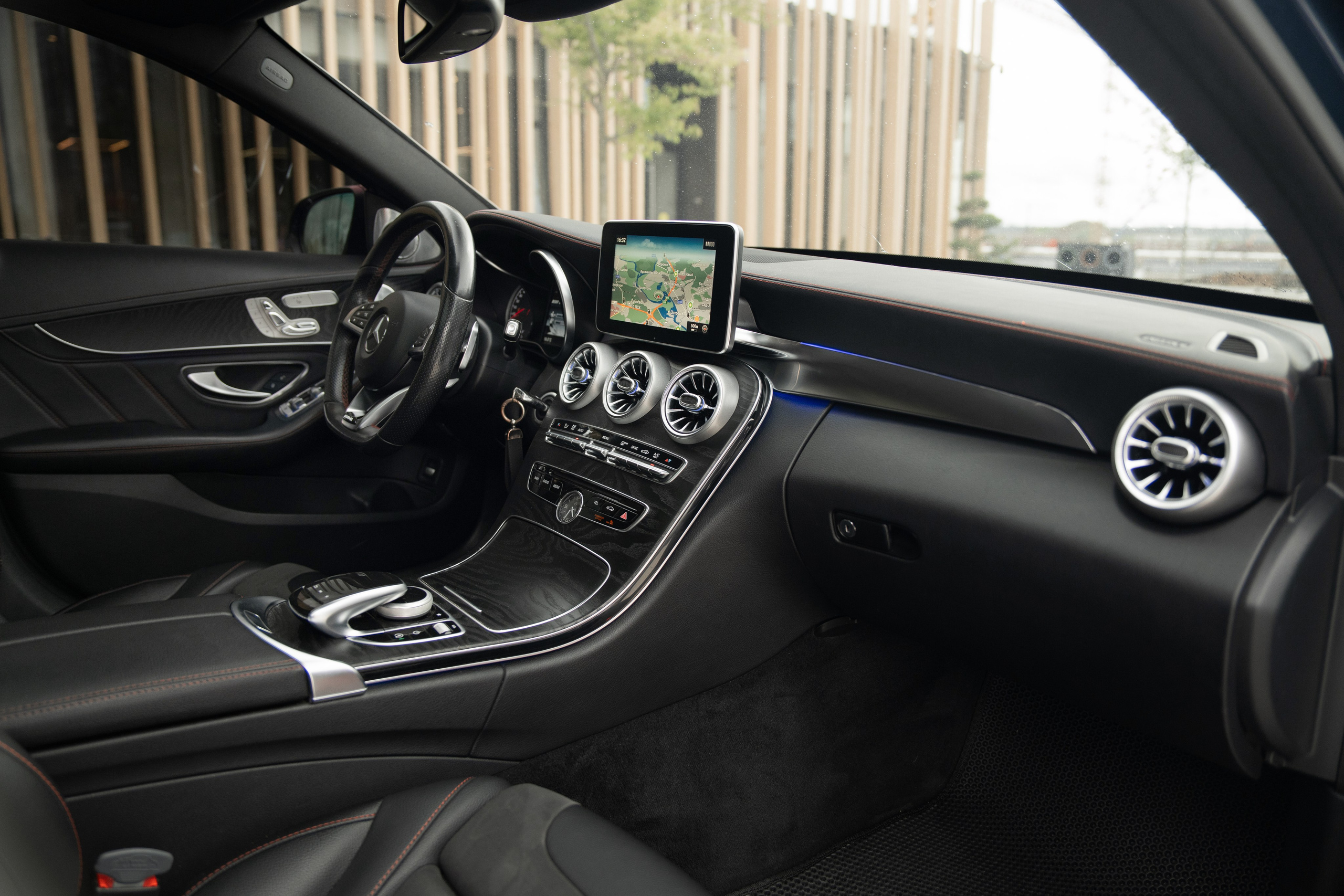 Mercedes Benz C43. Автомобильный фотограф Светлана Усова