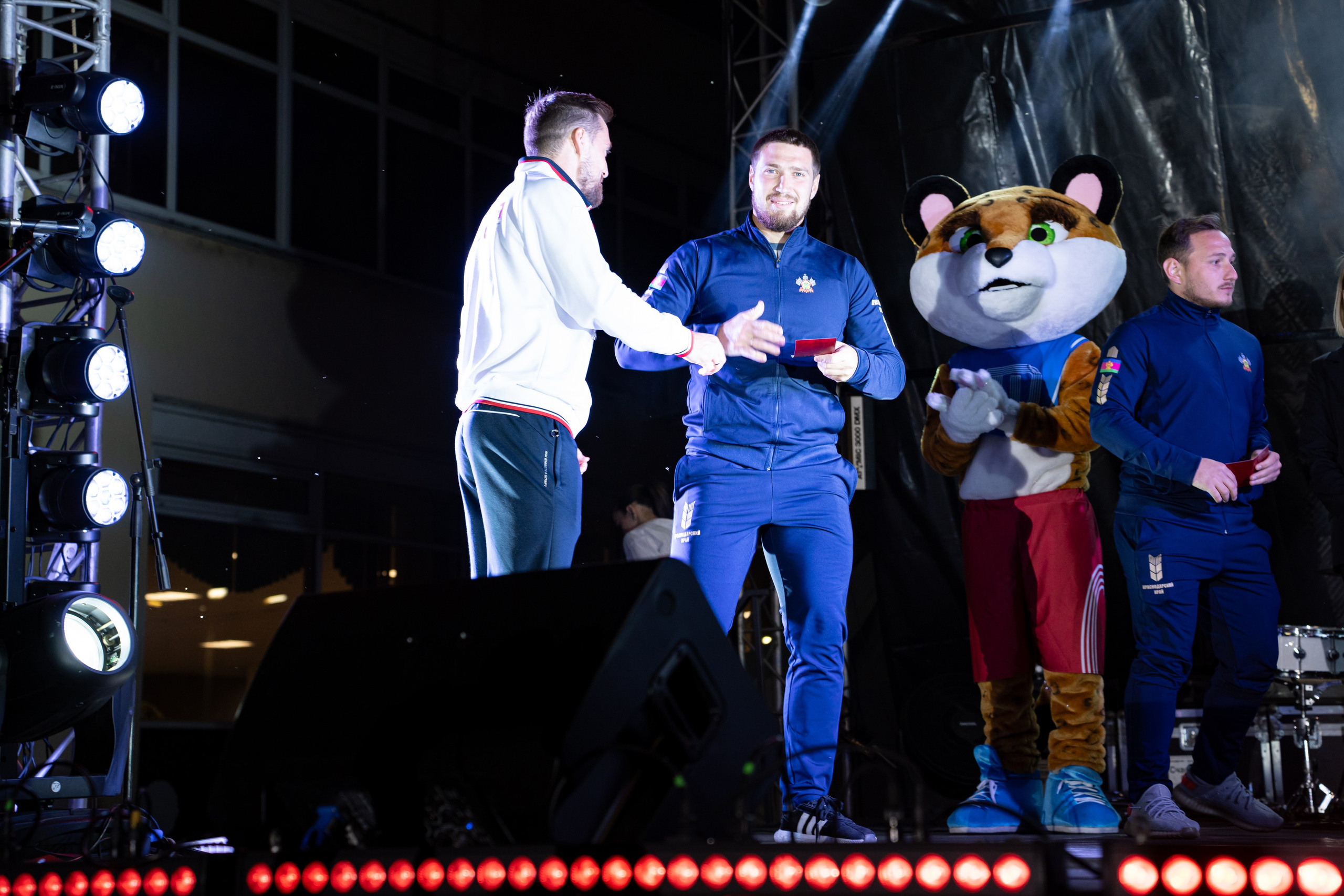 Фестиваль ко дню города Краснодар «45-я Параллель» / @ДС Олимп. Концертный фотограф в Краснодаре