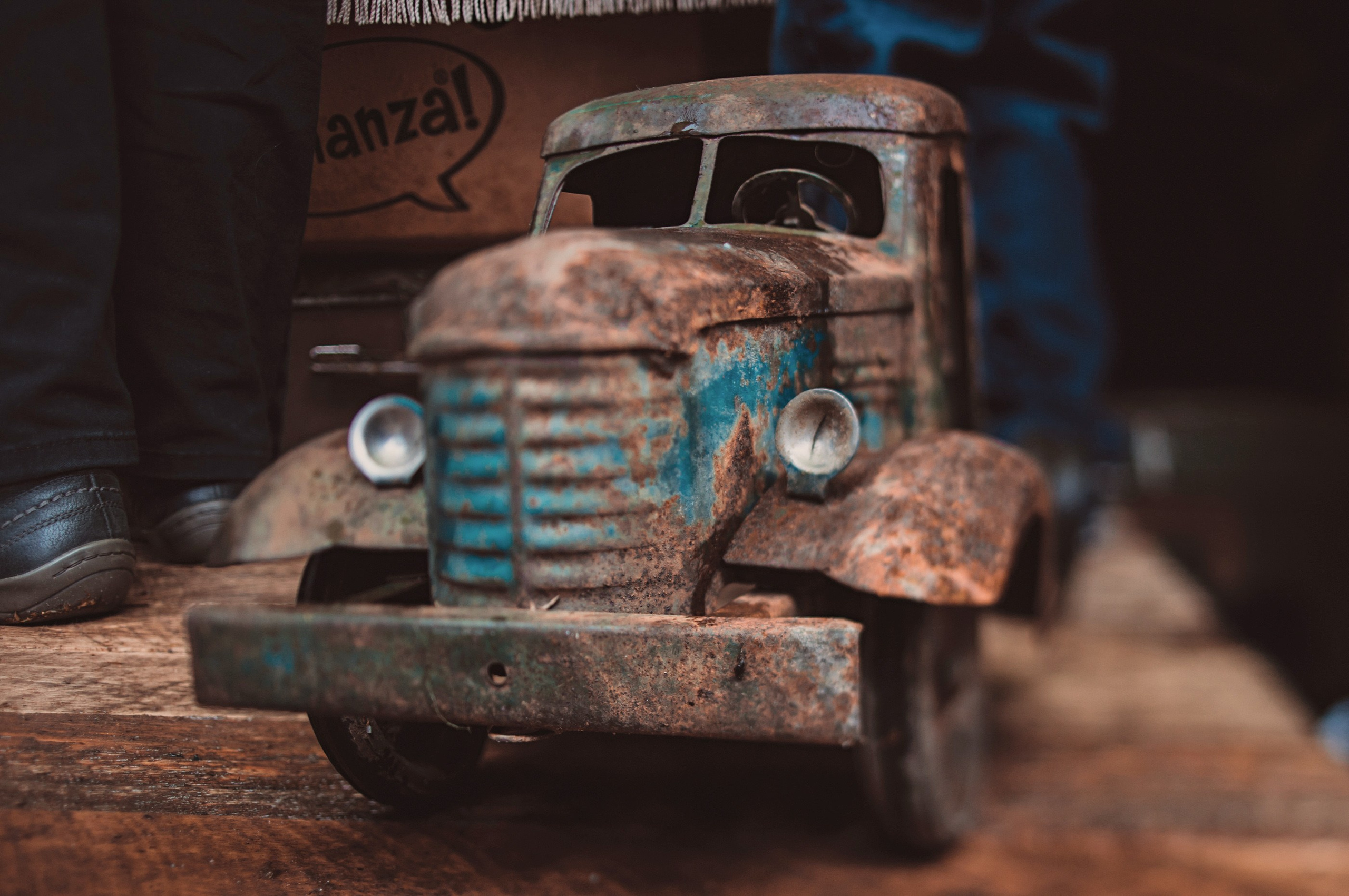 Выставка ретро автомобилей. Сокольники. Семейный и репортажной фотограф в Красноярске и Москве Виктор Бабинцев