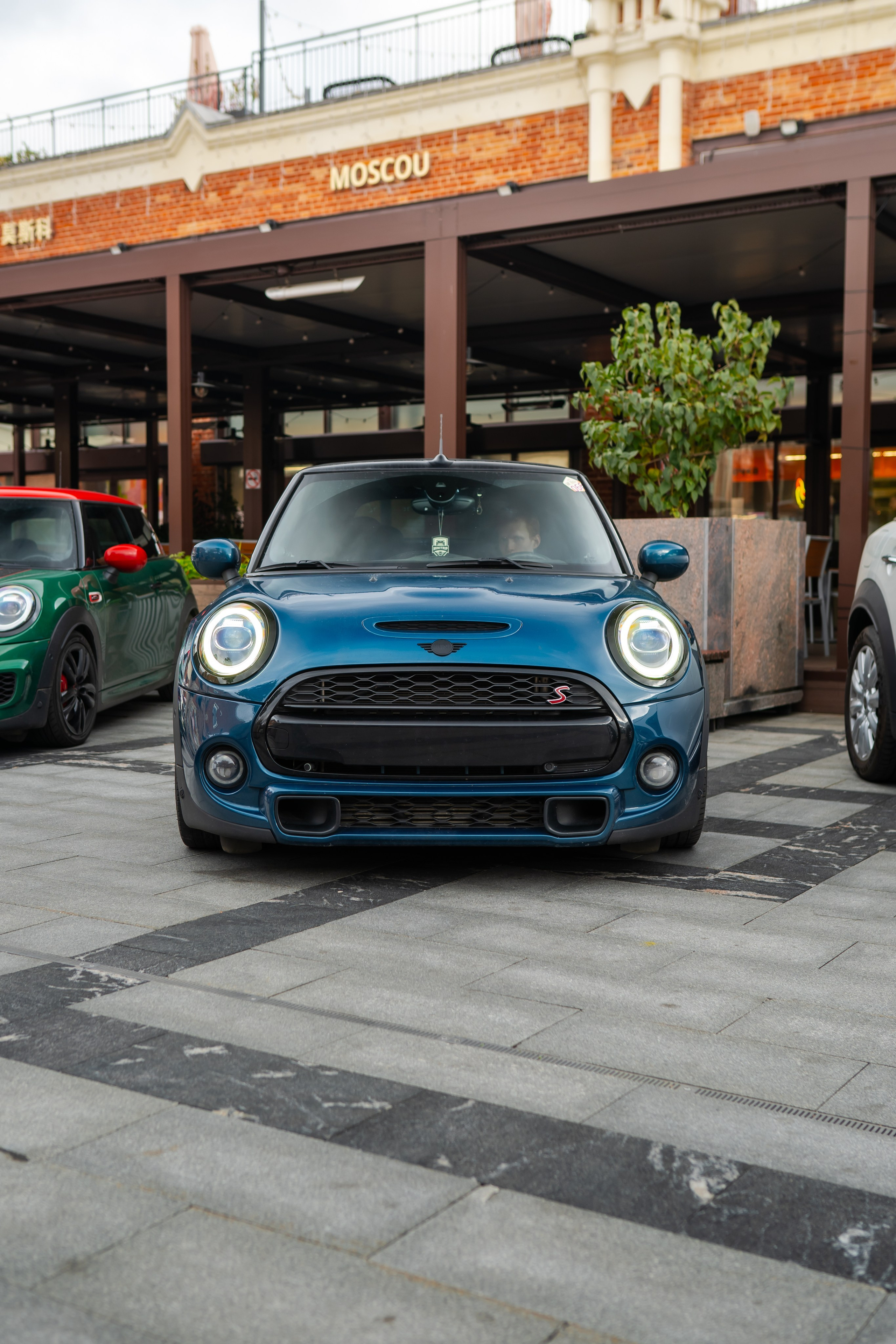 MINI & OLD AUTO BreakFest. Mirllaev