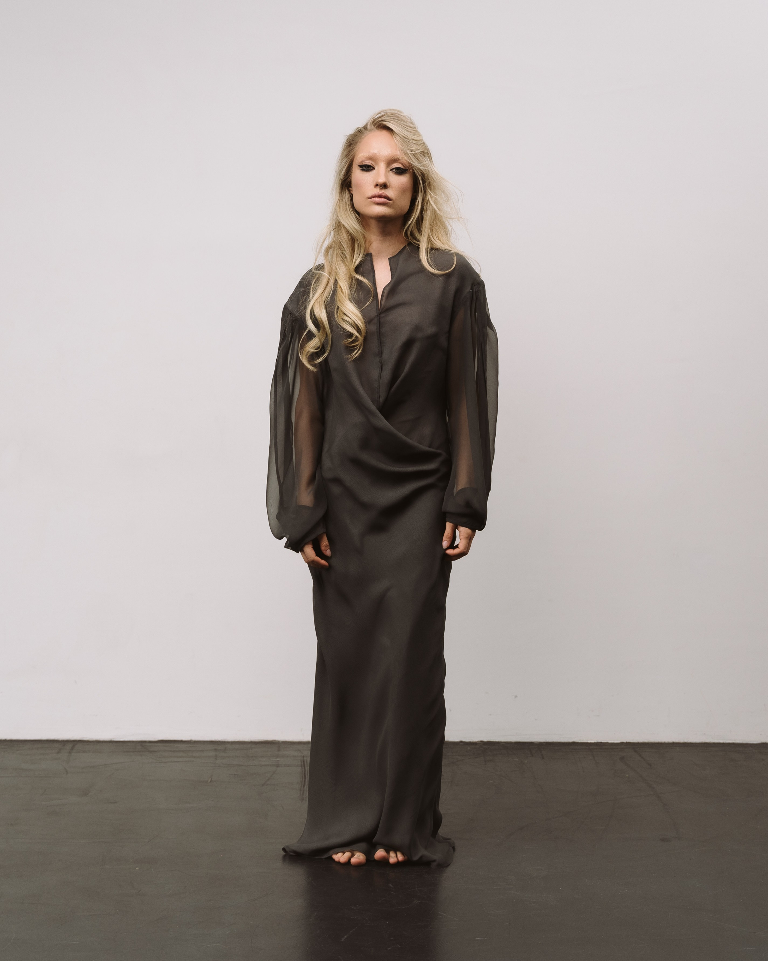 ZO: YOUR INNER PRINCESS. TUTSARKIS — Art Director | Stylist | Photographer