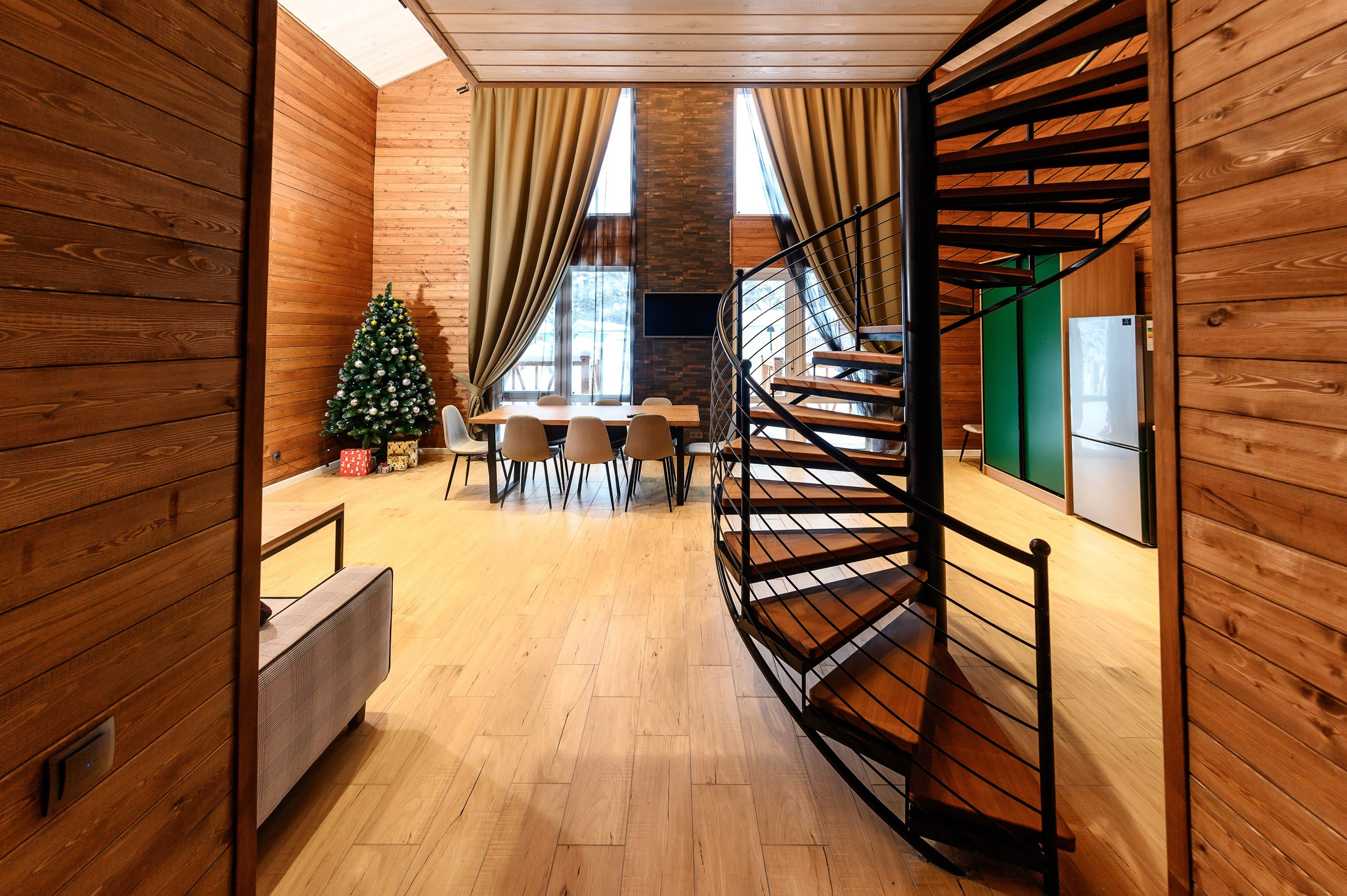 Гостиницы. Евгений Уфаев, фотограф