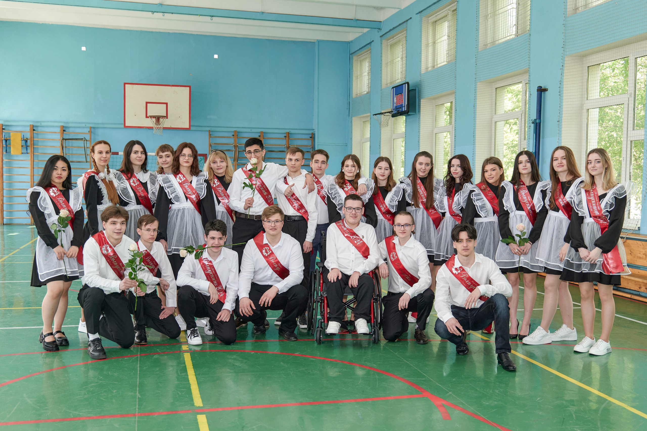 Последний звонок школа 1413. Детский и семейный фотограф г. Москва Оксана Катаджи