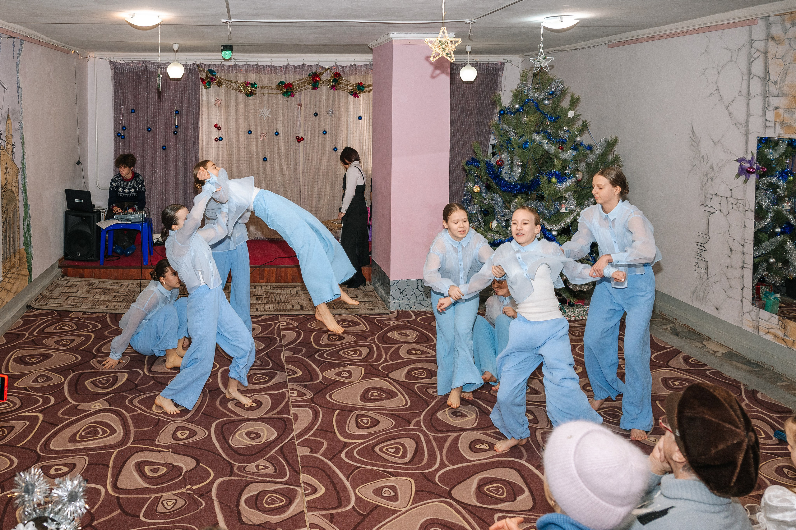 Новогодняя ёлка 2026. Семейный клуб «Открытый город»