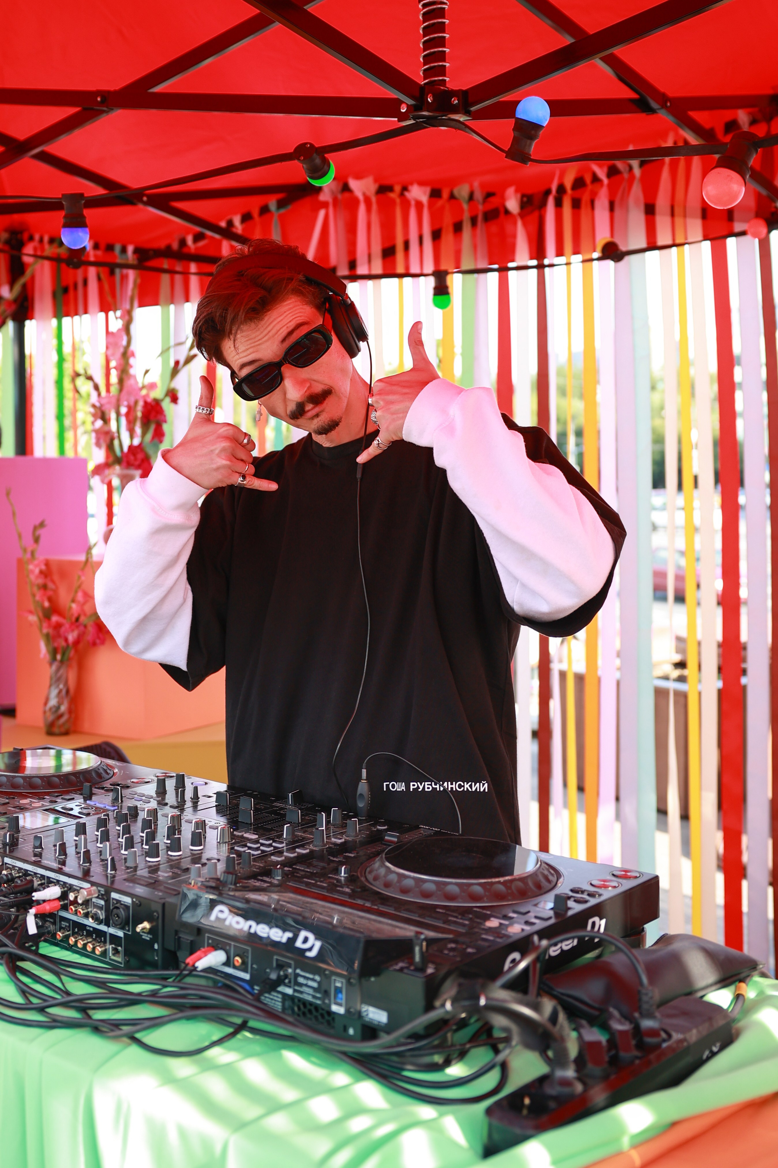 9–10 августа 2025 на Даниловском рынке / День 2 / фото Саша Жукова. Фотоотчеты «Ламбада-маркета»