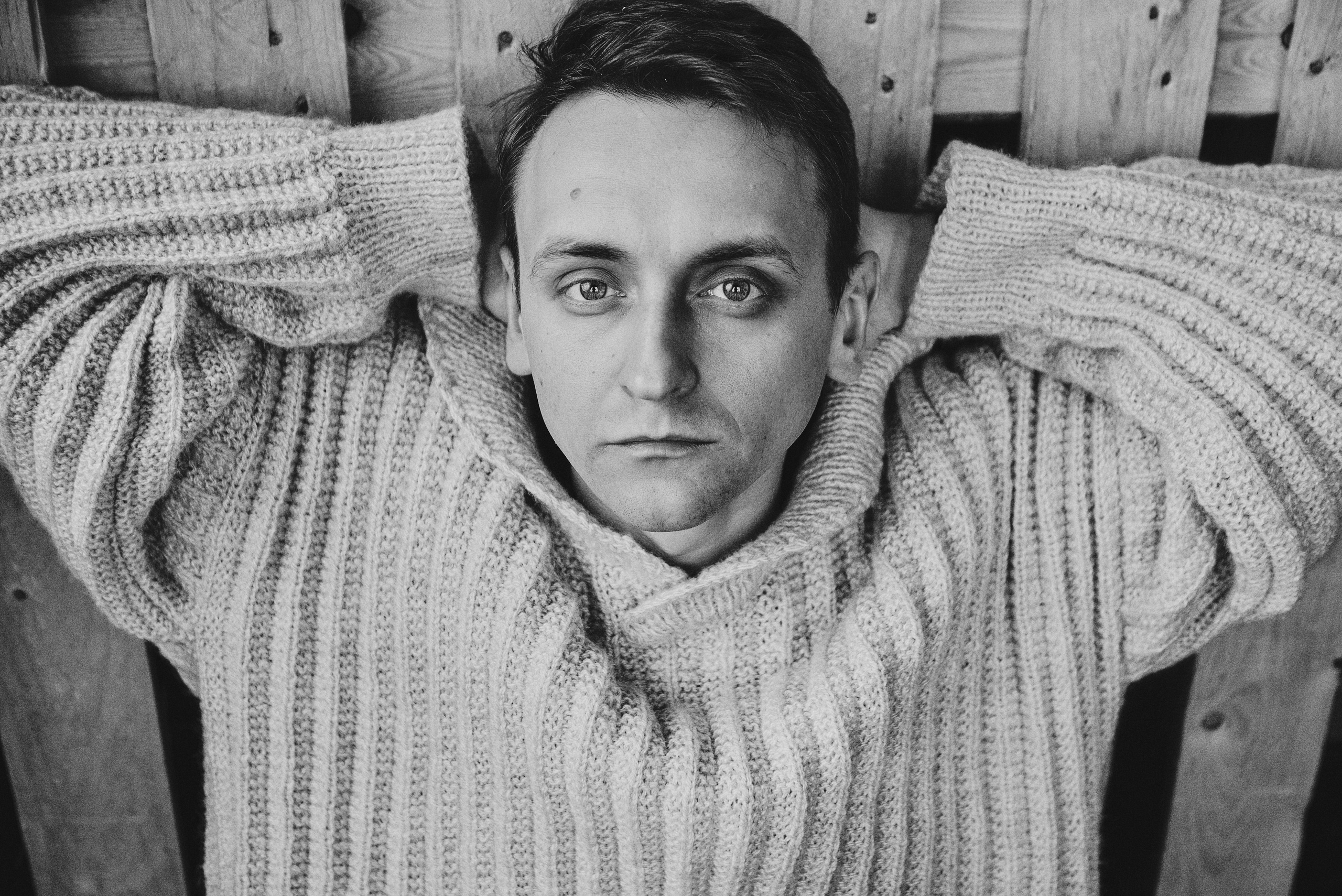 Мужской чб портрет. Пристальный, пронзительный взгляд. Фотограф пенза