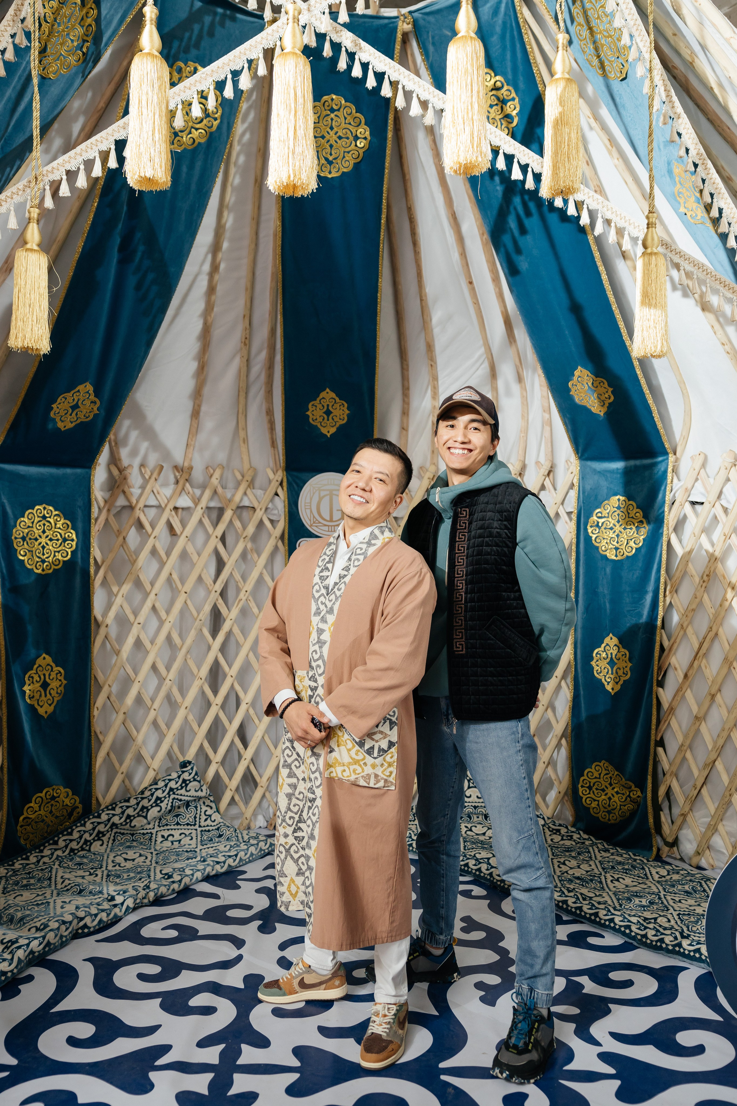 Проект 1. Вручение ключей BI Group. Дата: октябрь 2023. Профессиональный фотограф в городе Астана/Алматы Даурен Сембаев