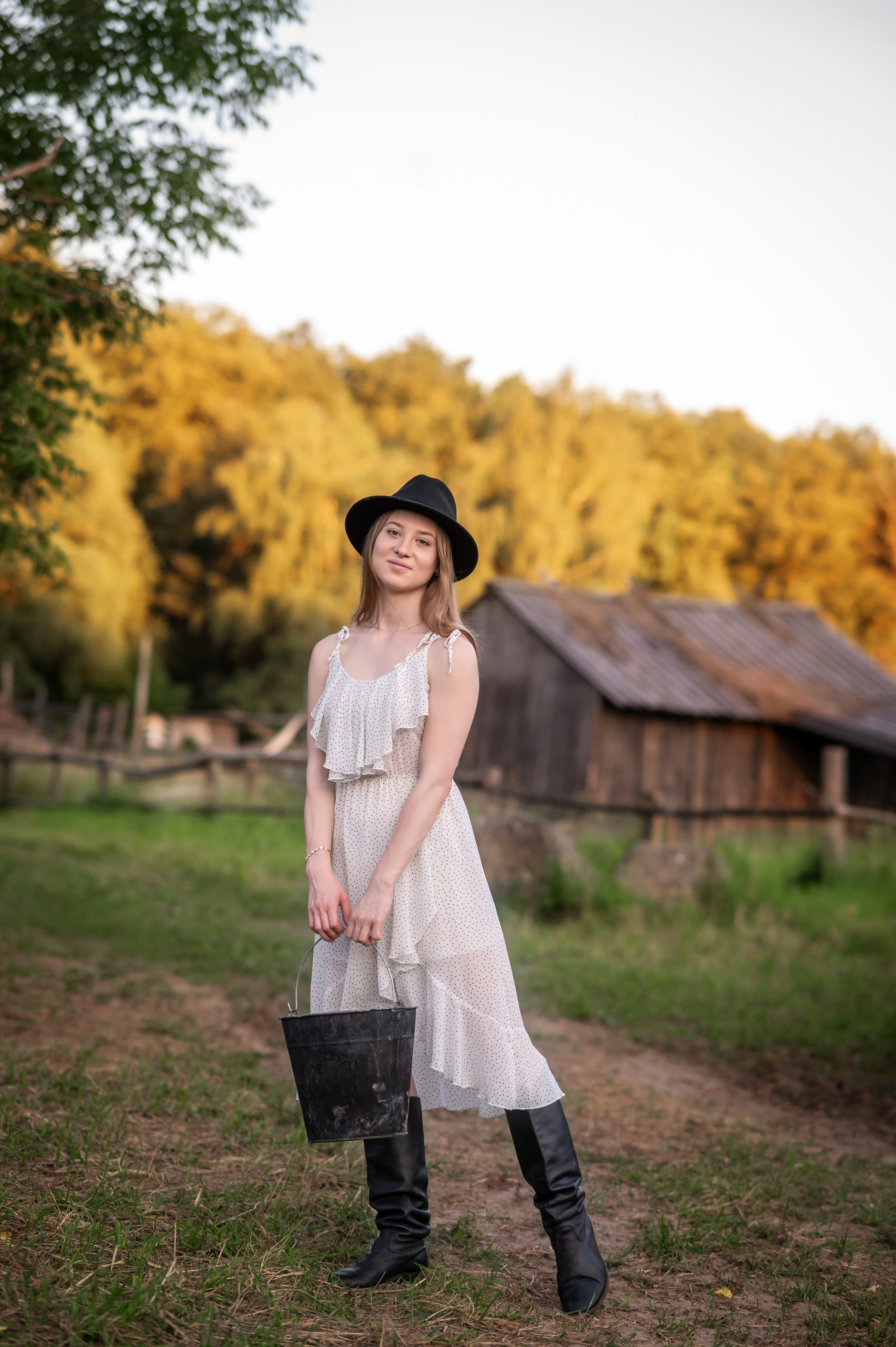 Анастасия в кинодеревне (Горки Ленинские)