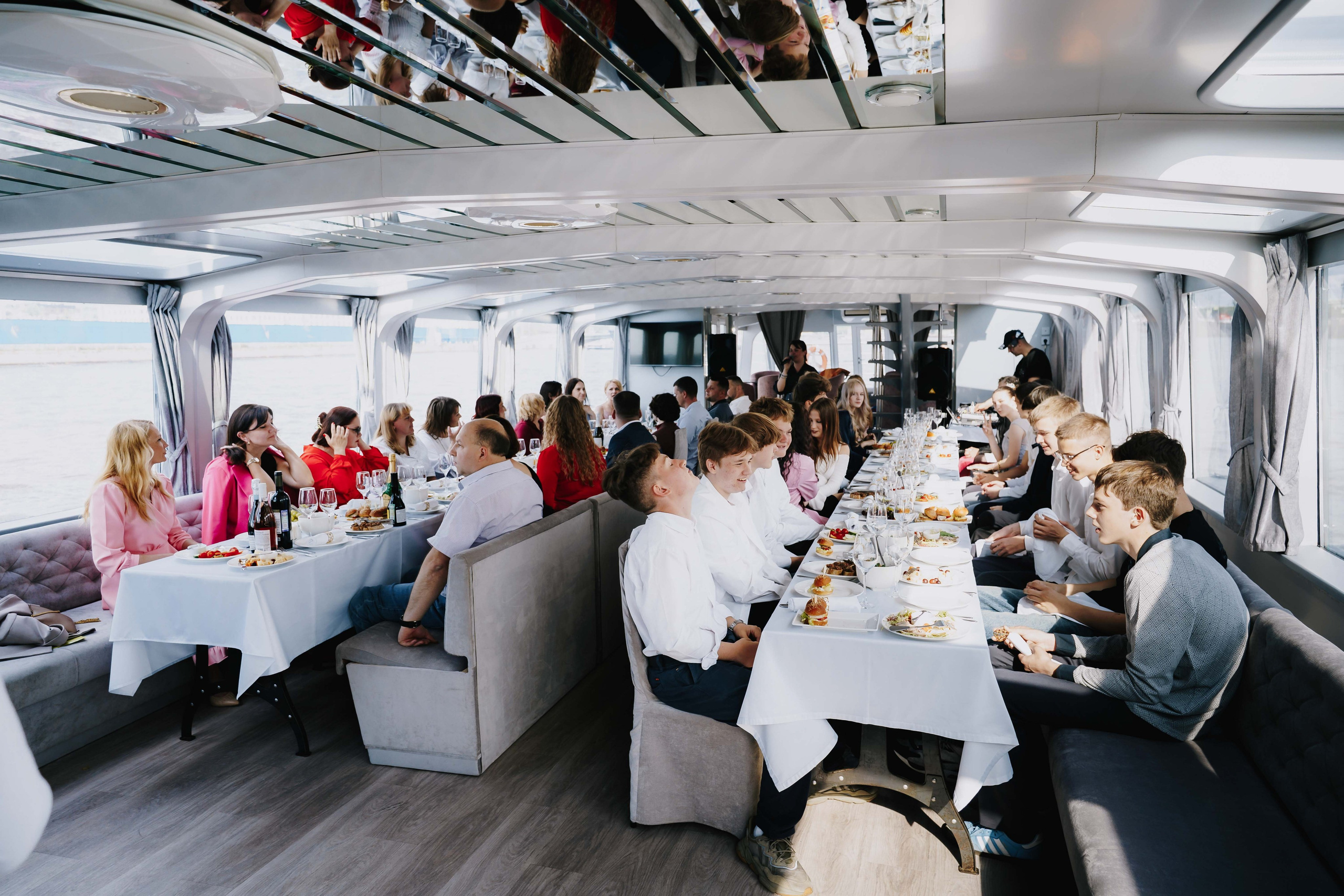 Выпускной 9В. Свадебный и семейный фотограф в Санкт-Петербурге Виктор Голубев