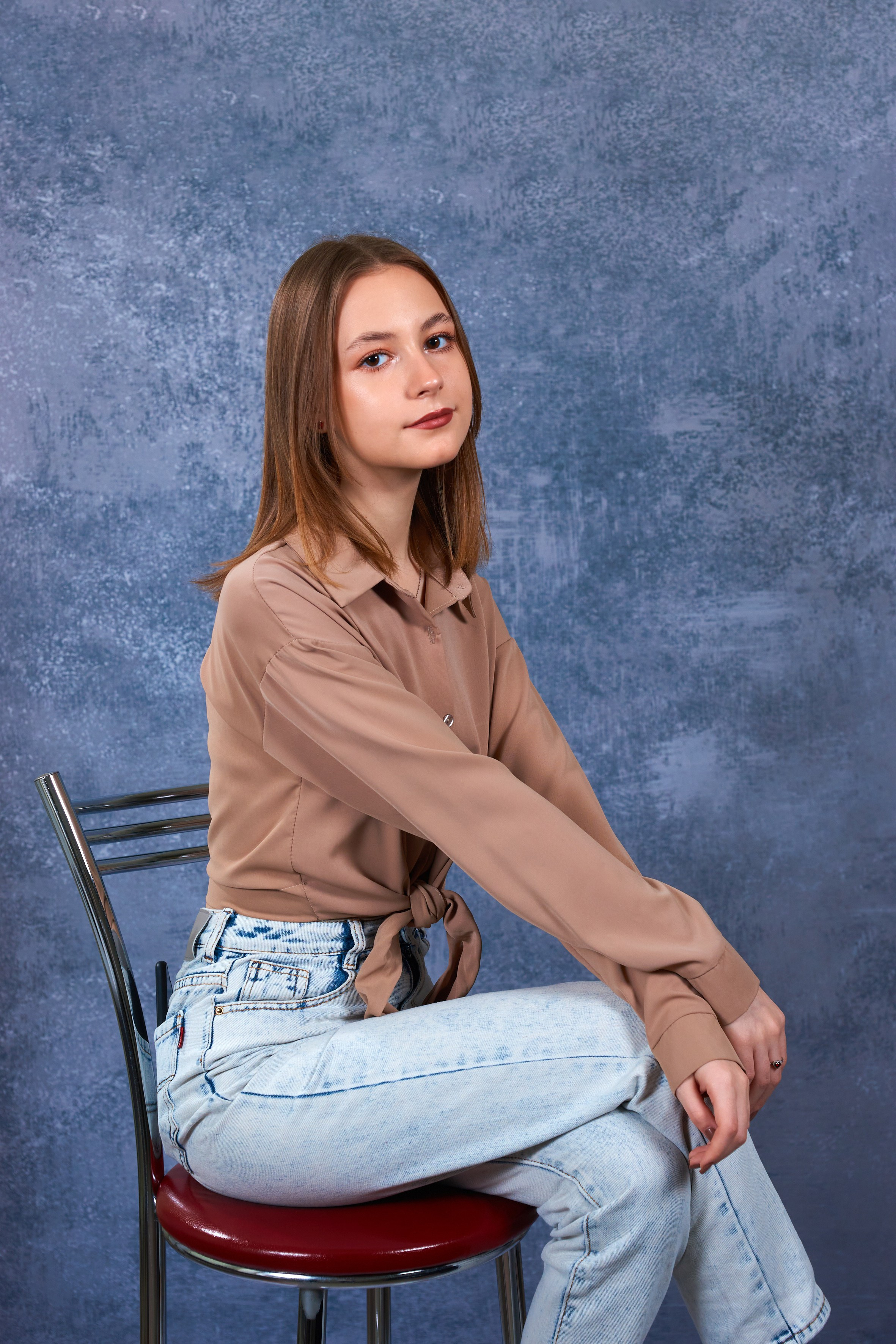 Портретная съёмка. 9 класс. 2024. Childrenfoto.ru