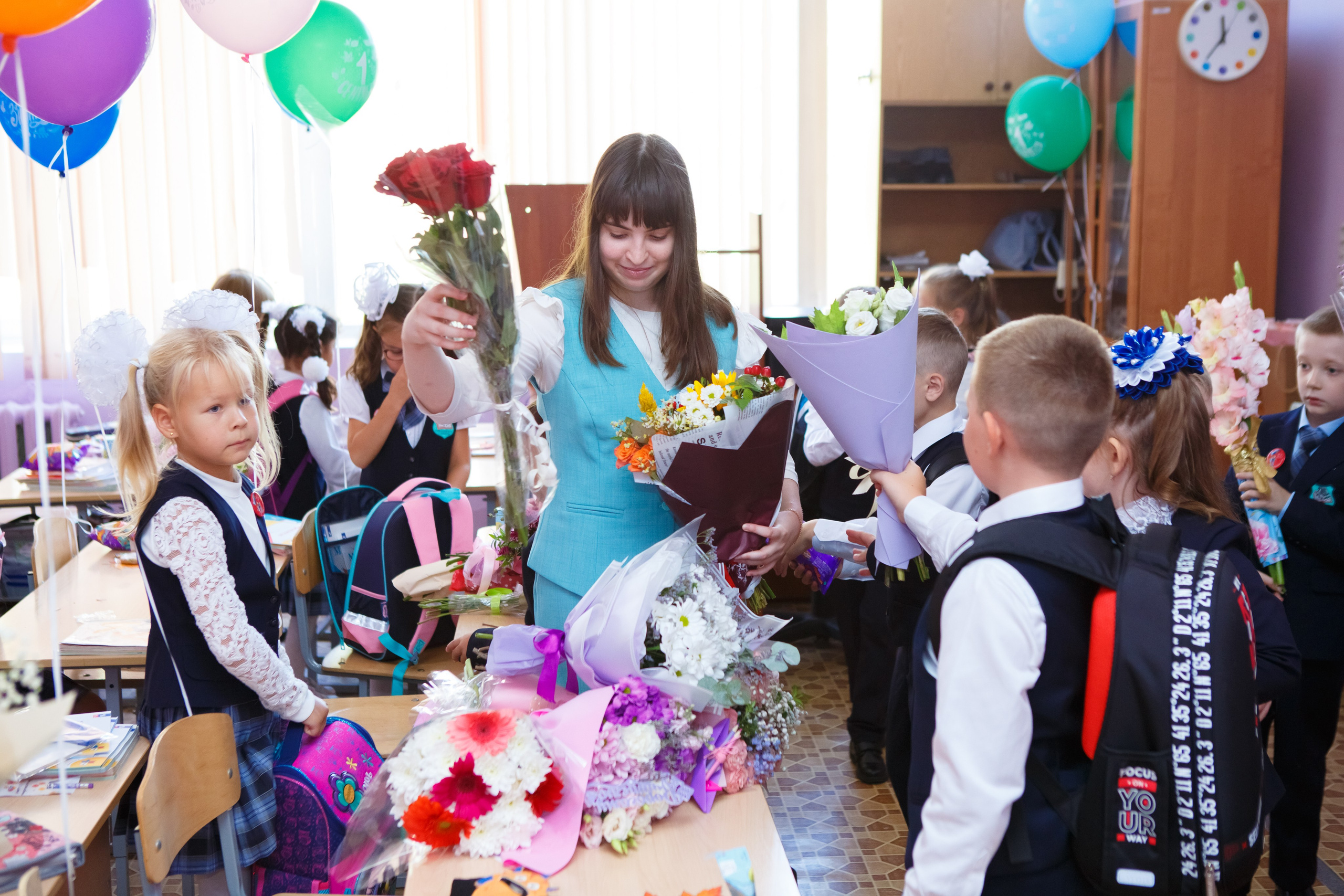 1 СЕНТЯБРЯ 2023Г. «ПЕРВЫЙ РАЗ В ПЕРВЫЙ КЛАСС». Школьный фотограф Наталья Егорова