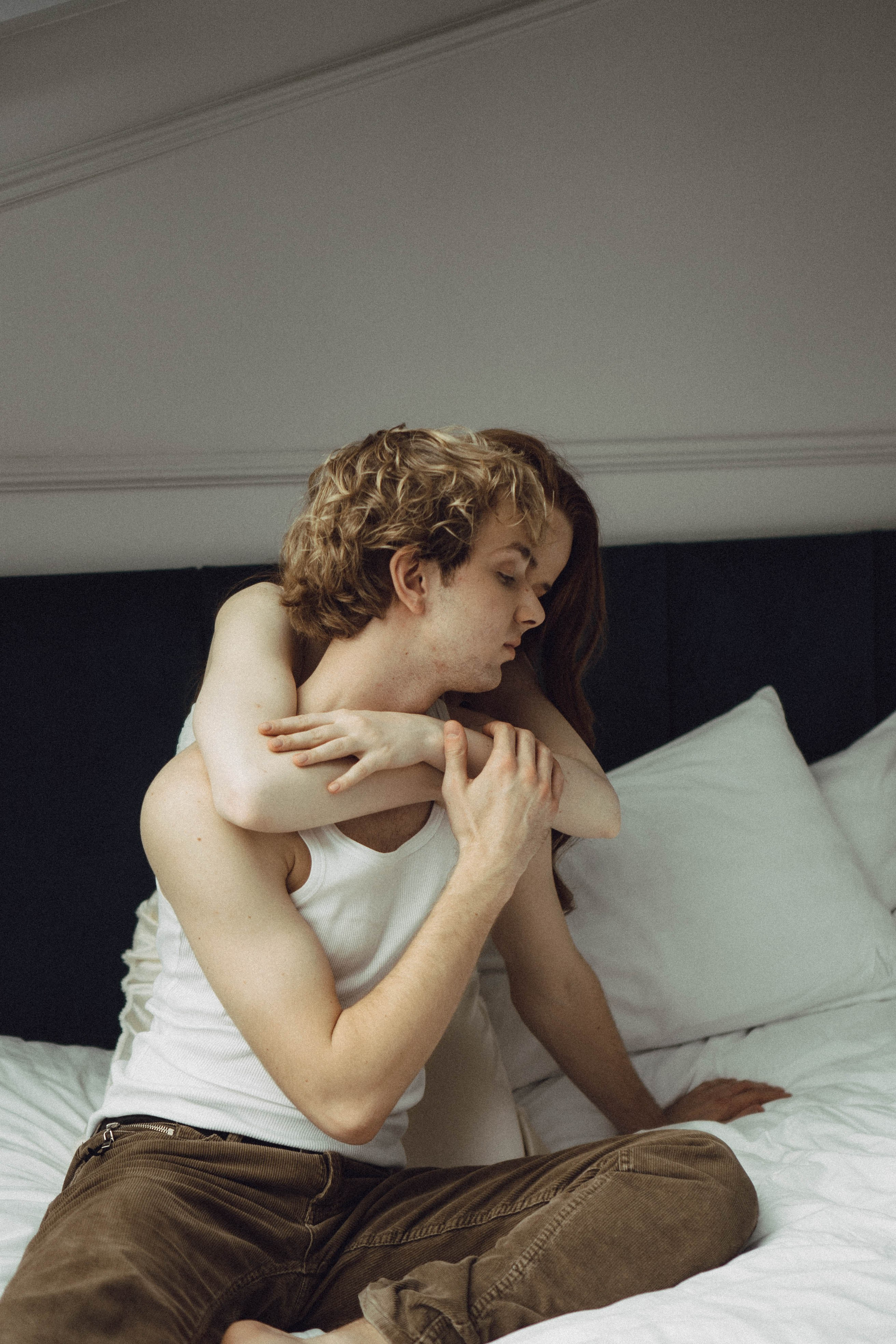 СВАДЕБНАЯ СЬЕМКА В ОТЕЛЕ. СБОРЫ ЖЕНИХА И НЕВЕСТЫ И ТАКЖЕ ТОР И ПОДГОТОВКА К ПРОГУЛКЕ. Профессиональный фотограф, Санкт-Петербург — Виктория Богомолова