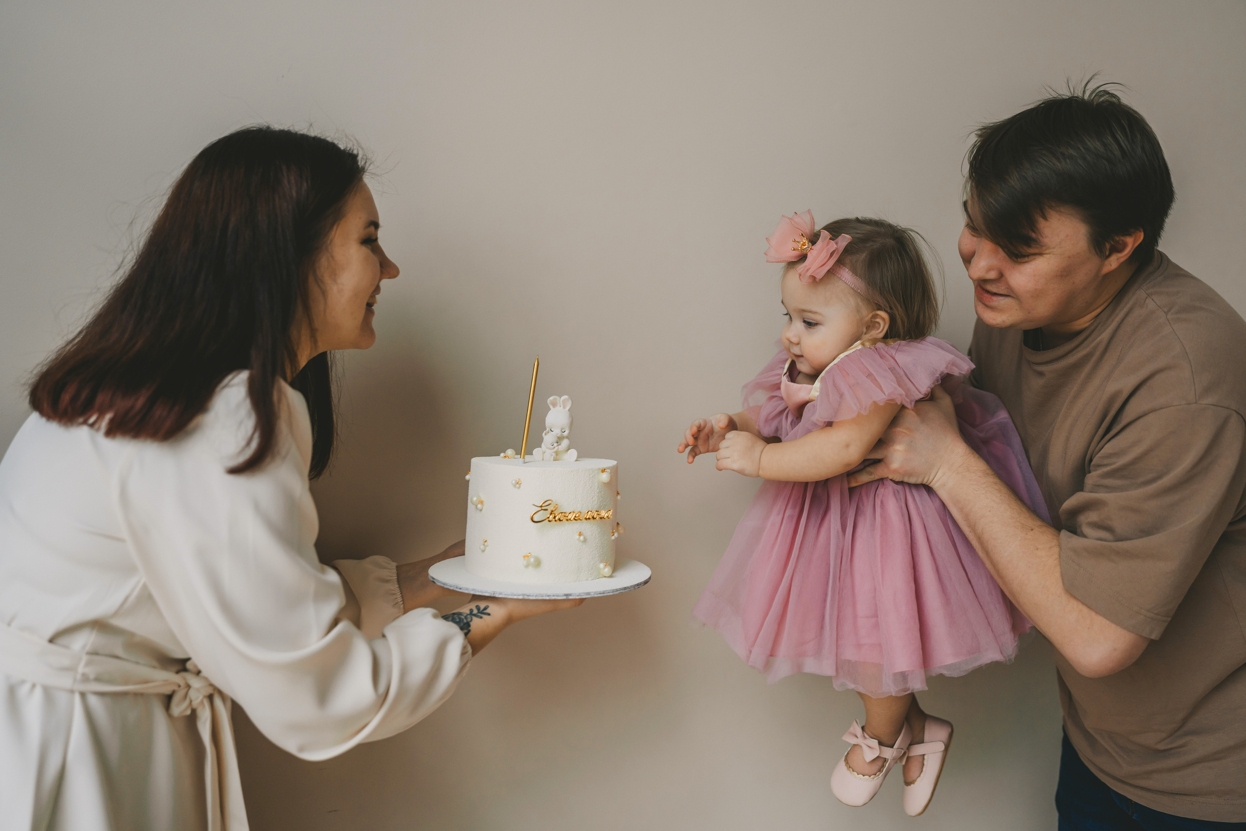 Евангелине 1 годик. Ярослава Осетрова фотограф — Мск