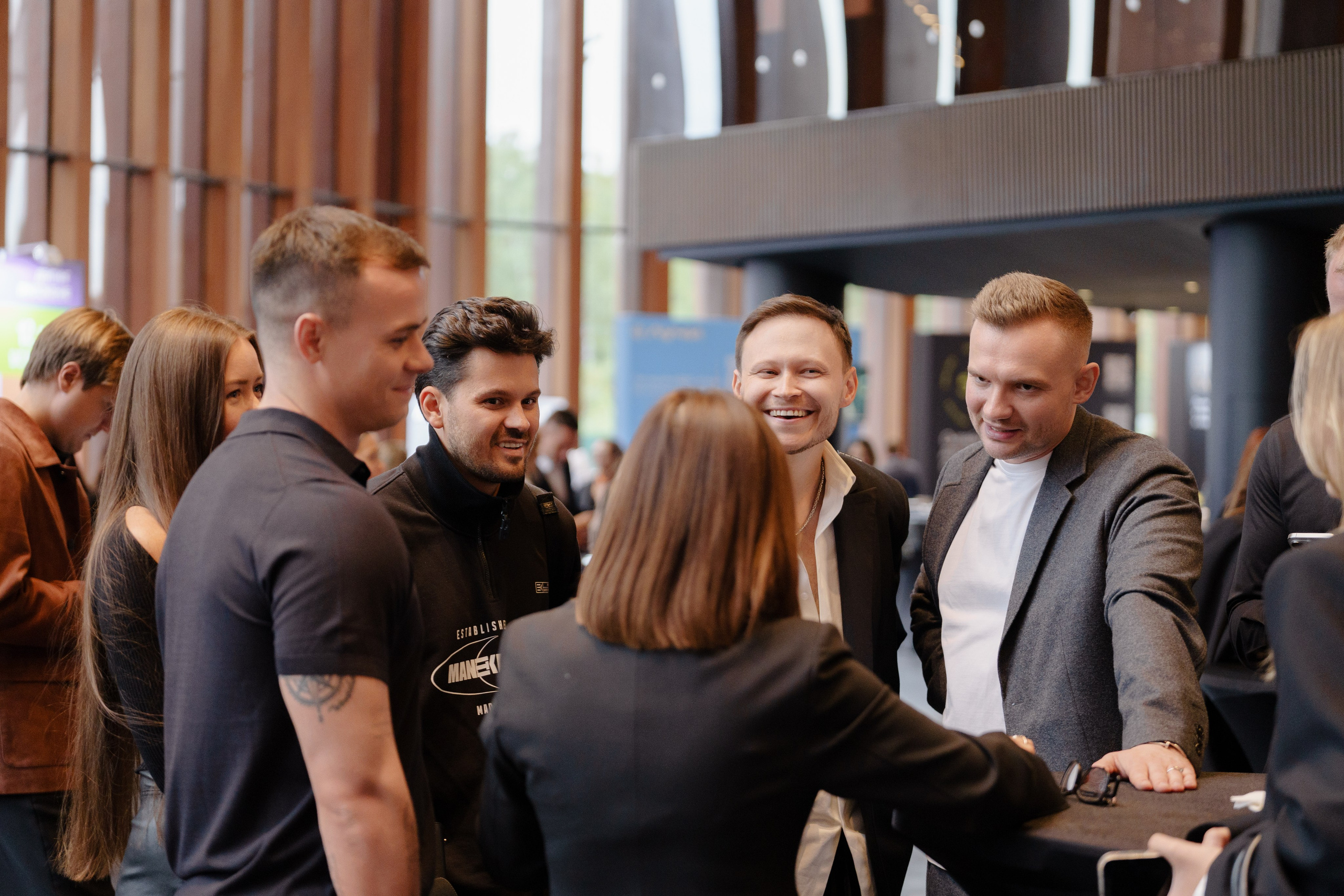 Фотограф репортажный на конференцию/форум в Москве. Репортажный фотограф в Москве Саша Дружинина