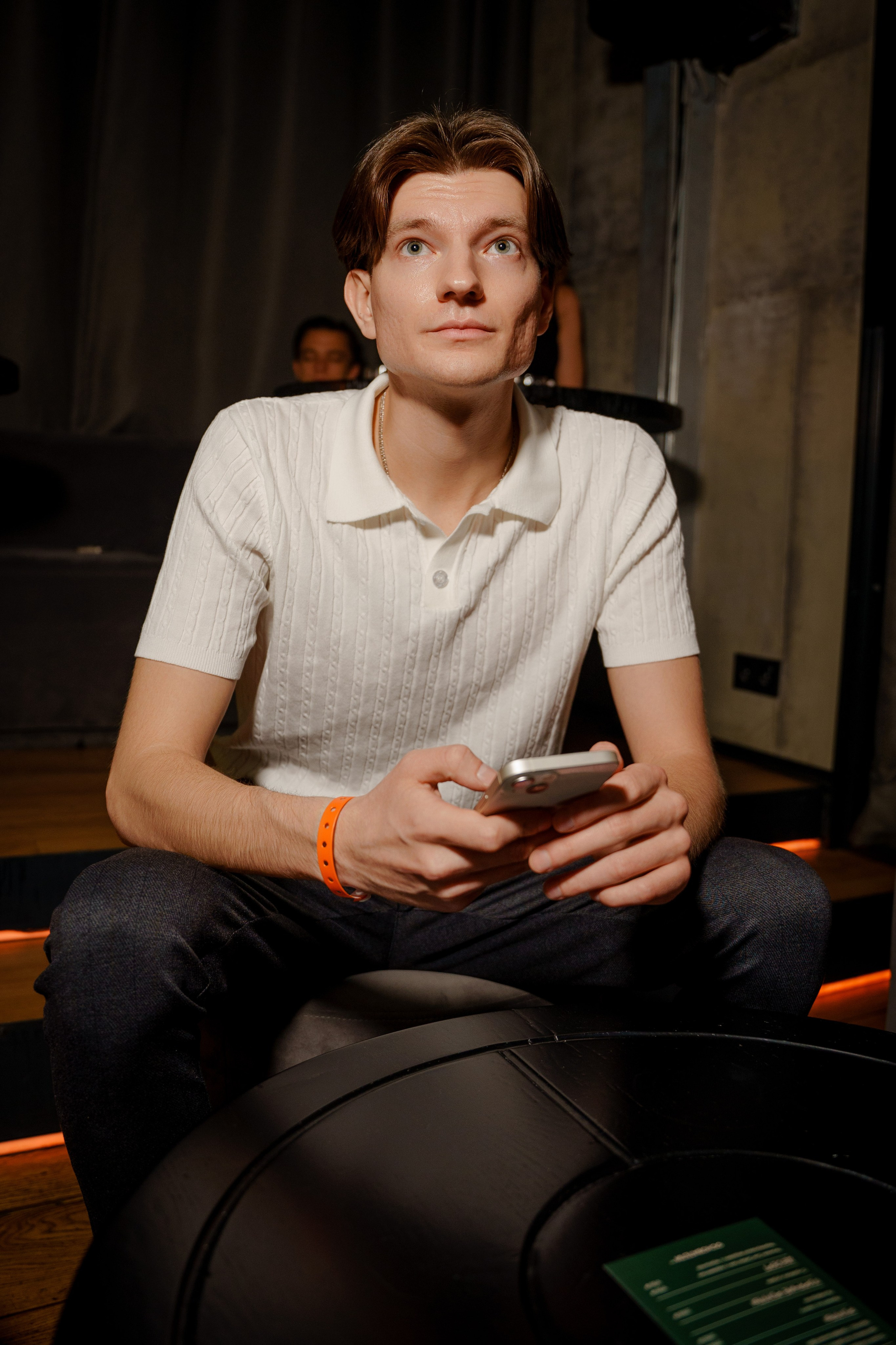 Вечеринка OSNOVATELI.LIVE репортажный фотограф Саша Дружинина. Репортажный фотограф в Москве Саша Дружинина