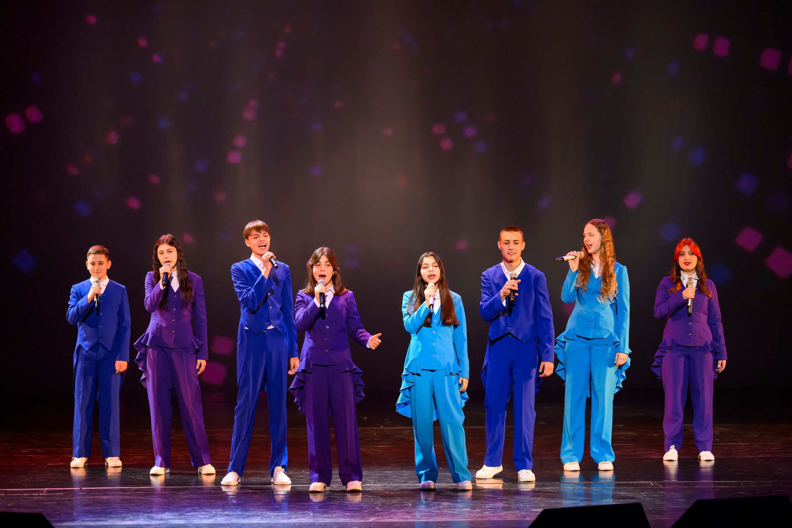 23 апреля, часть 1, БКЗ Октябрьский, г. Санкт-Петербург. Золотое яблочко