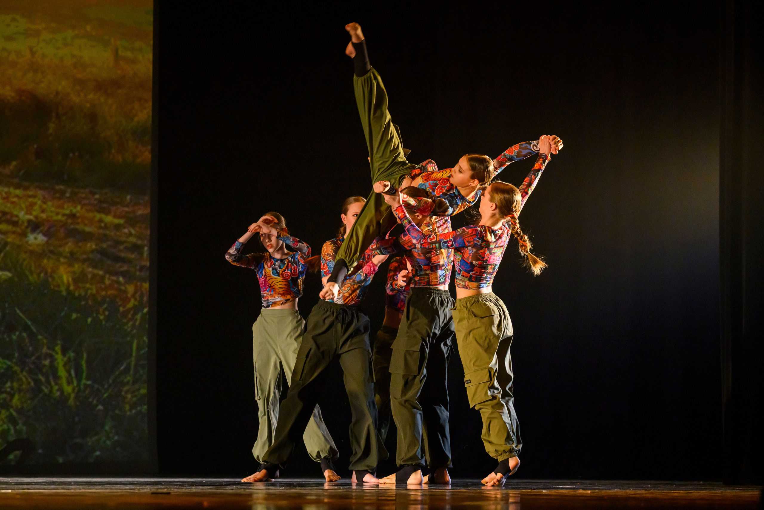 23 апреля, часть 1, БКЗ Октябрьский, г. Санкт-Петербург. Золотое яблочко