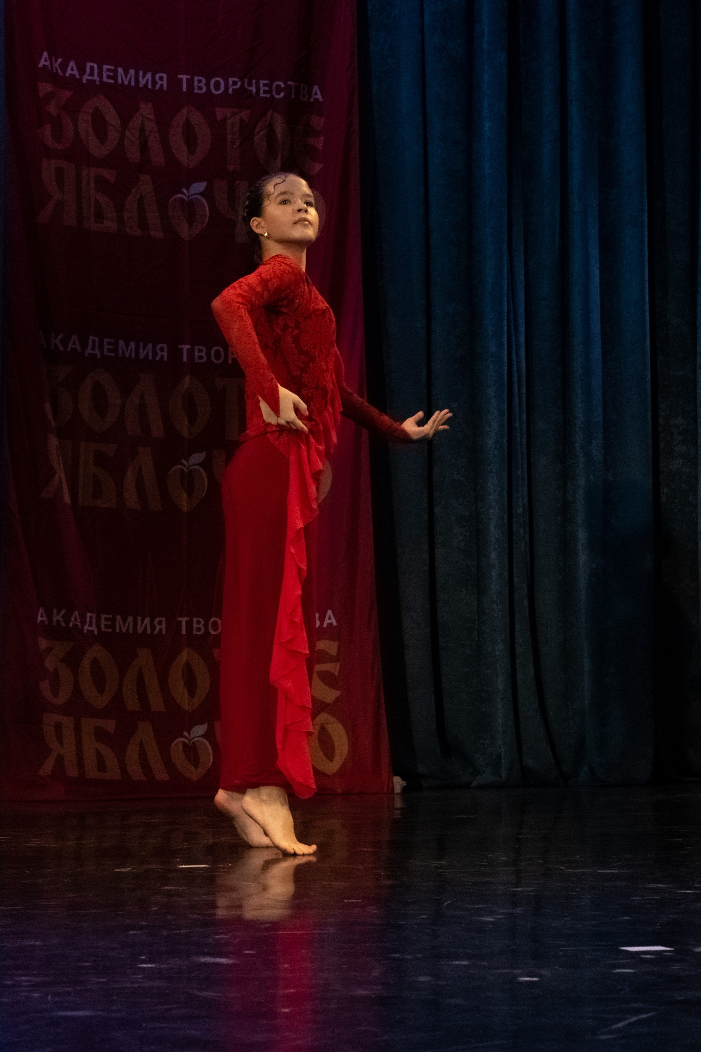 7 декабря, г. Выборг. Золотое яблочко