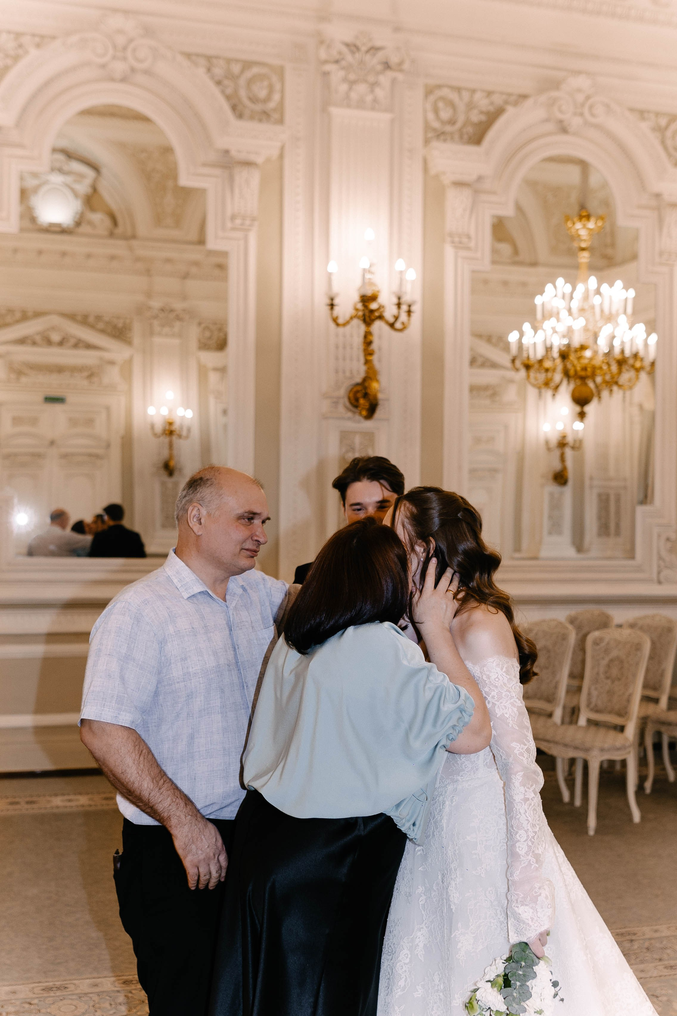 Ольга и Глеб / прогулка и загс. Фотограф Veronika Potaseva