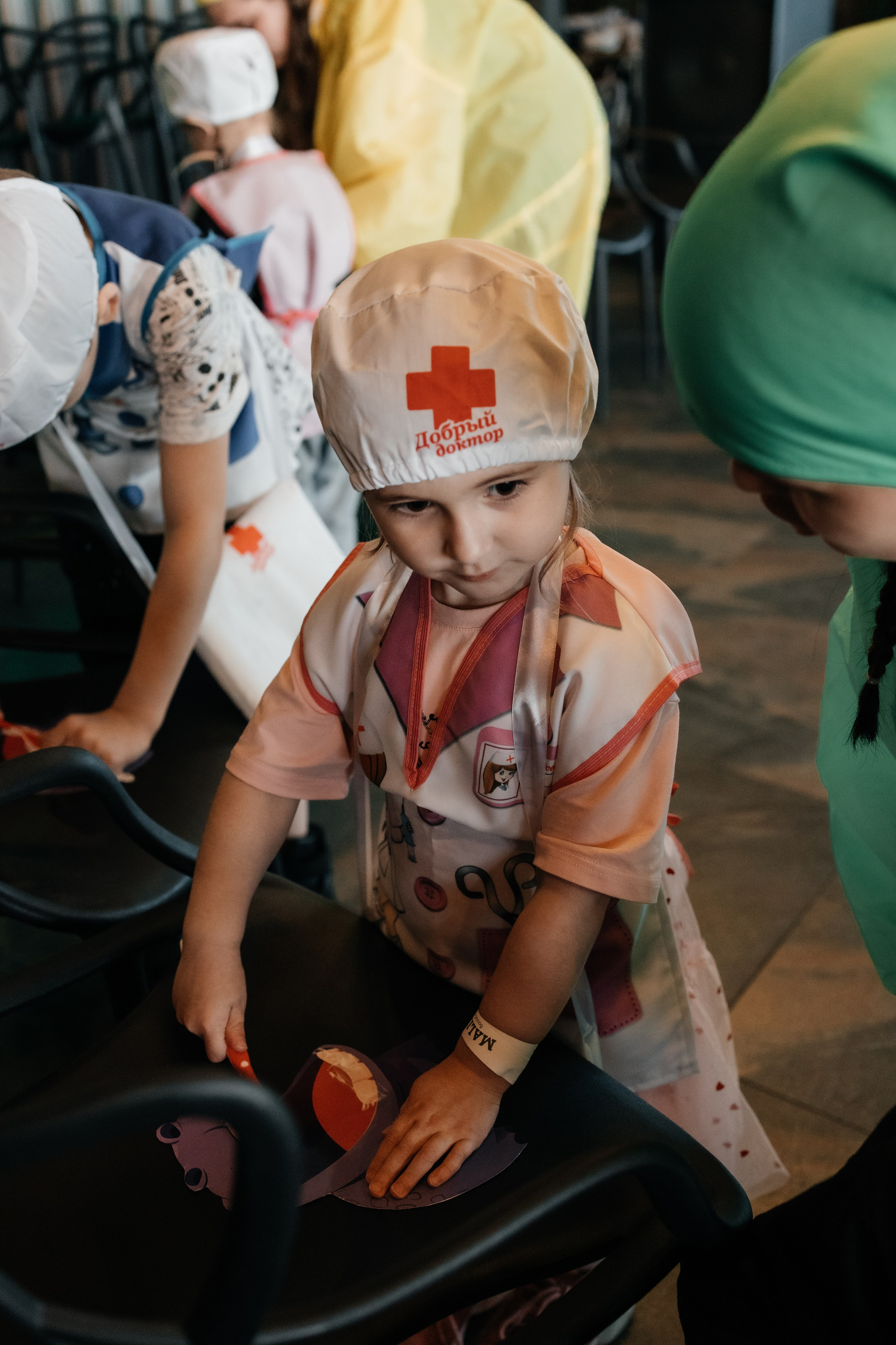 Кукольный театр «Ай болит». Семейный и детский фотограф в Славгороде Анастасия Винс