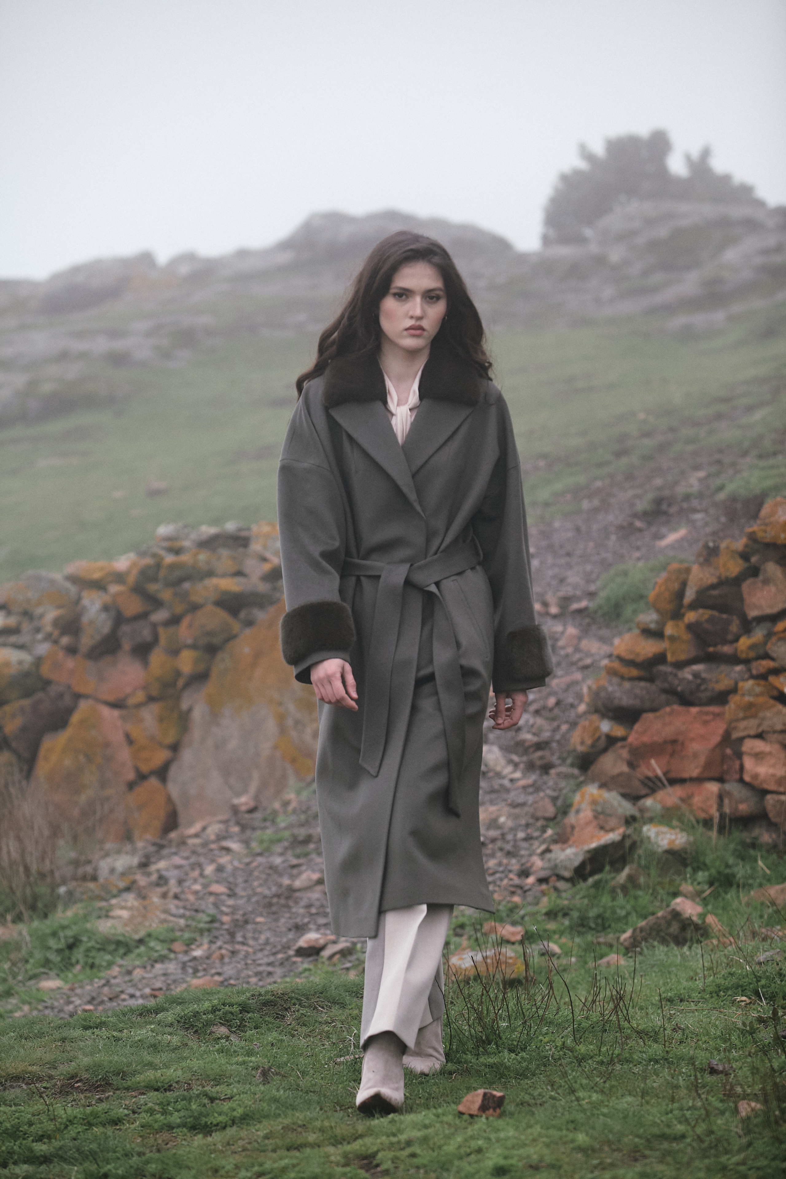 Съемка для бренда одежды под ключ. Фотограф Продюсер в горах КБР / Москва  Нальчик Горы