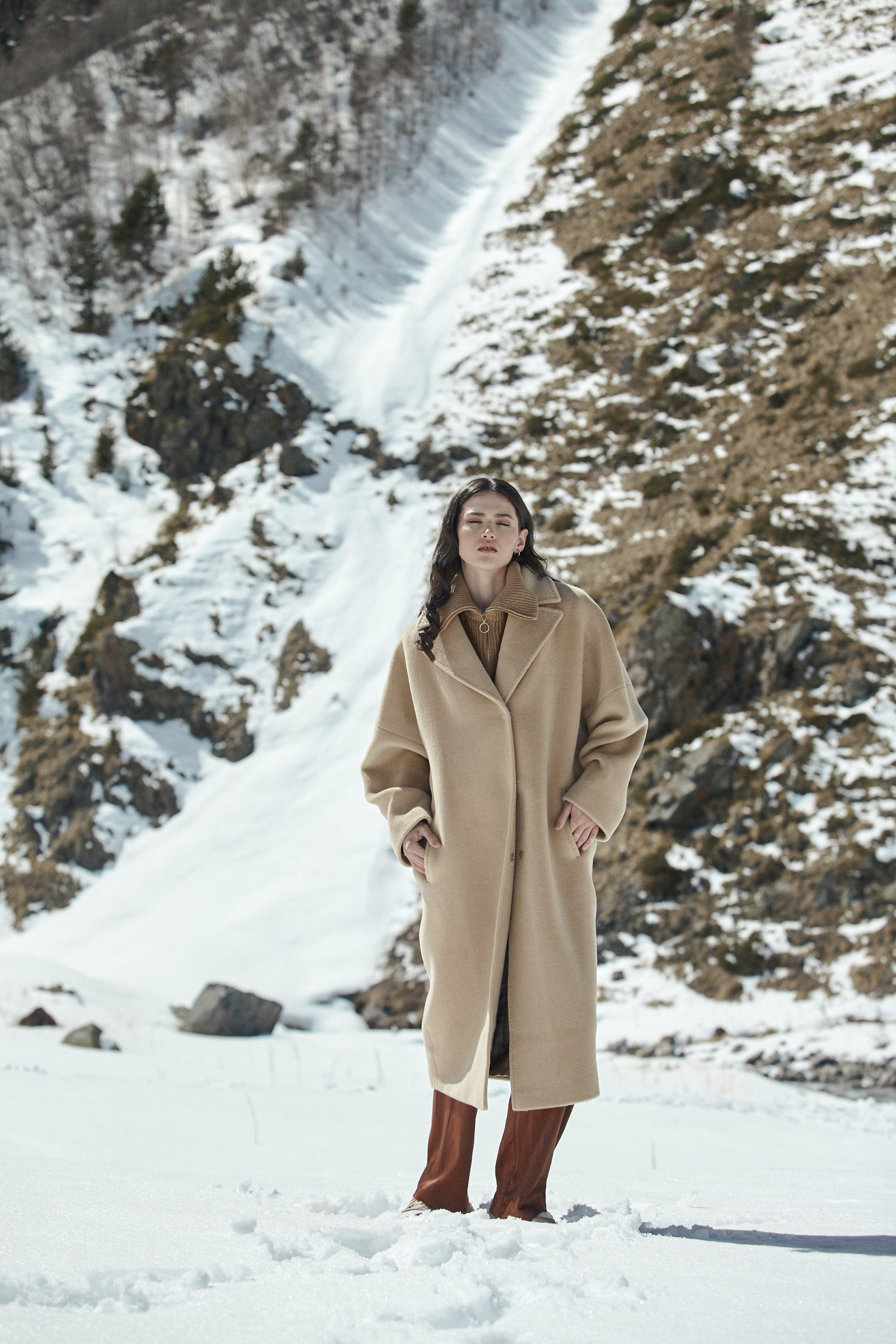 Съемка для бренда одежды под ключ. Фотограф Продюсер в горах КБР / Москва  Нальчик Горы