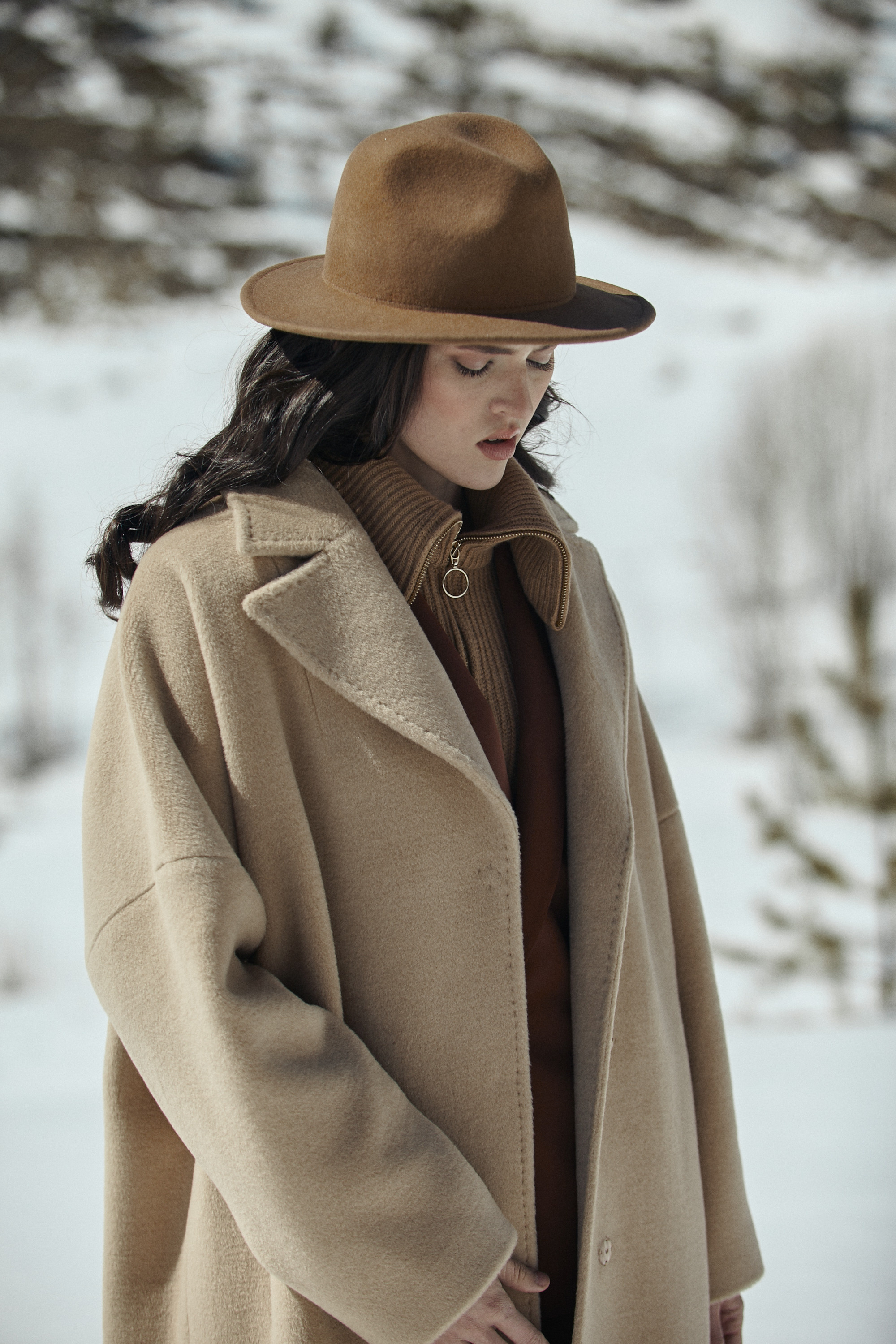 Съемка для бренда одежды под ключ. Фотограф Продюсер в горах КБР / Москва  Нальчик Горы