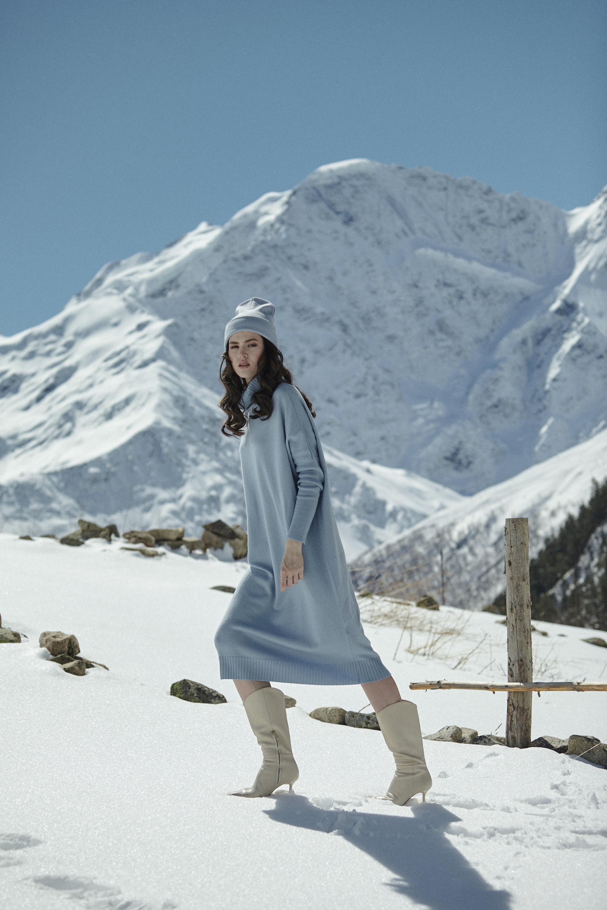 Съемка для бренда одежды под ключ. Фотограф Продюсер в горах КБР / Москва  Нальчик Горы