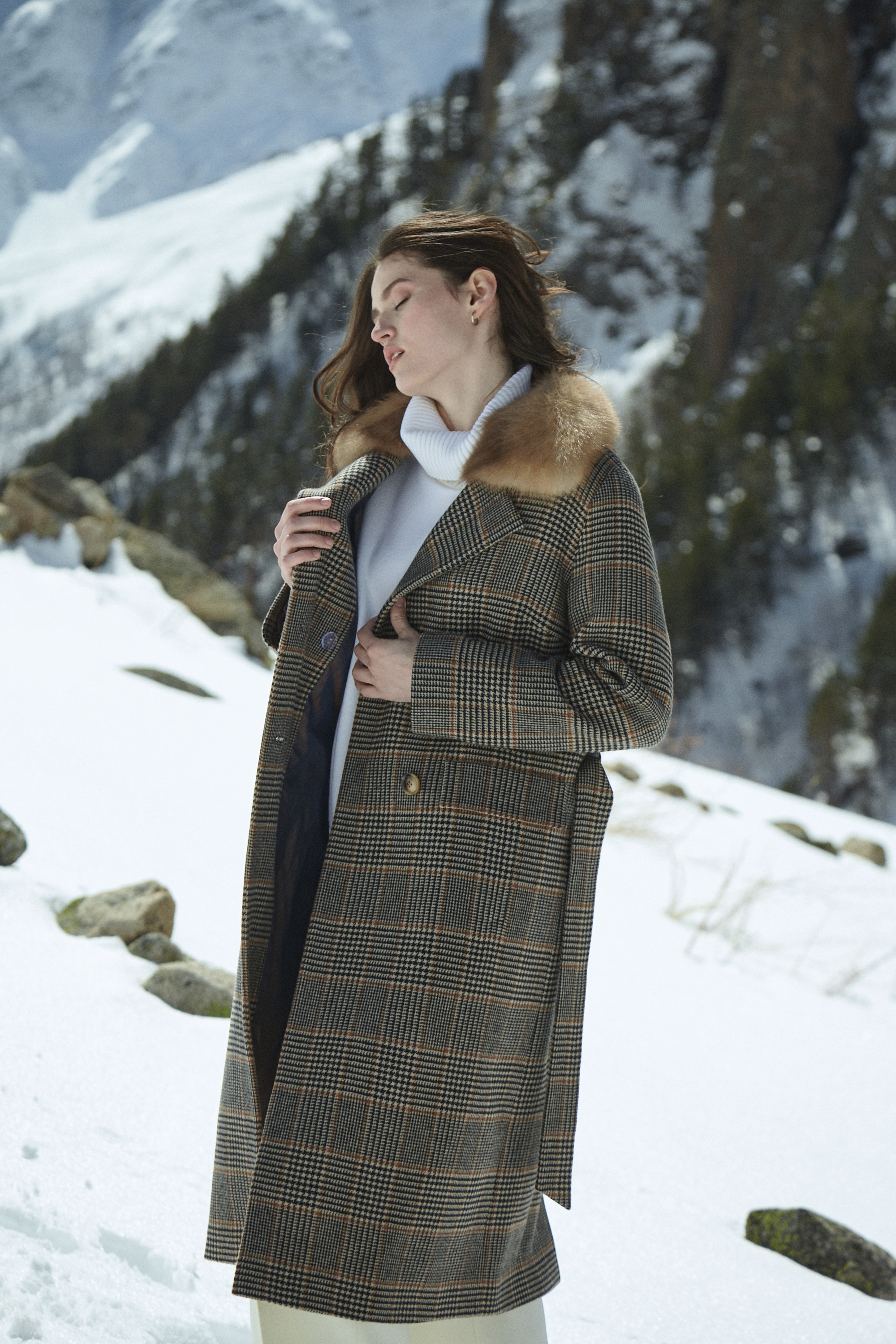 Съемка для бренда одежды под ключ. Фотограф Продюсер в горах КБР / Москва  Нальчик Горы