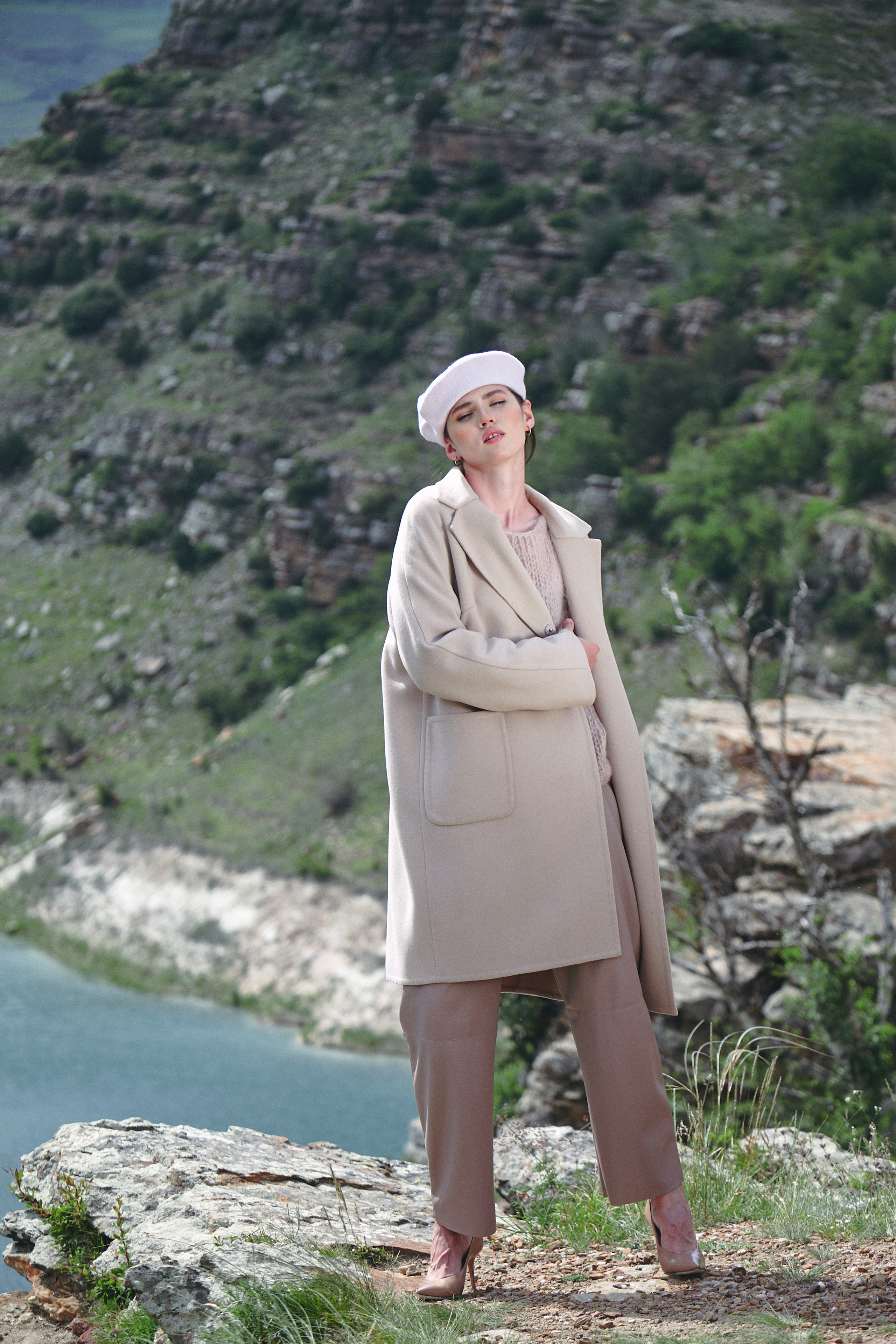 Выездная съемка в горах под ключ. Фотограф Продюсер в горах КБР / Москва  Нальчик Горы