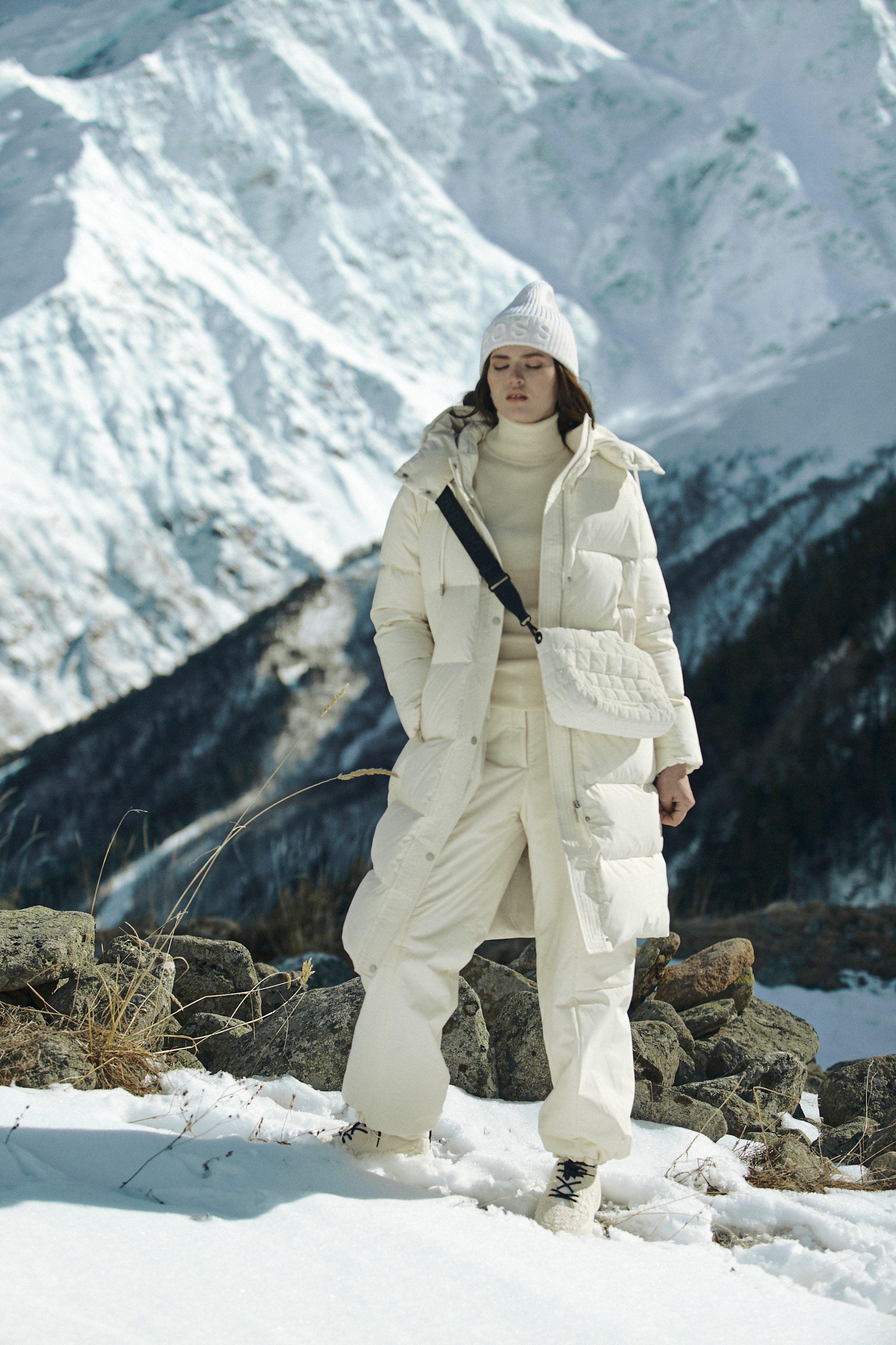 Съемка для бренда одежды под ключ. Фотограф Продюсер в горах КБР / Москва  Нальчик Горы