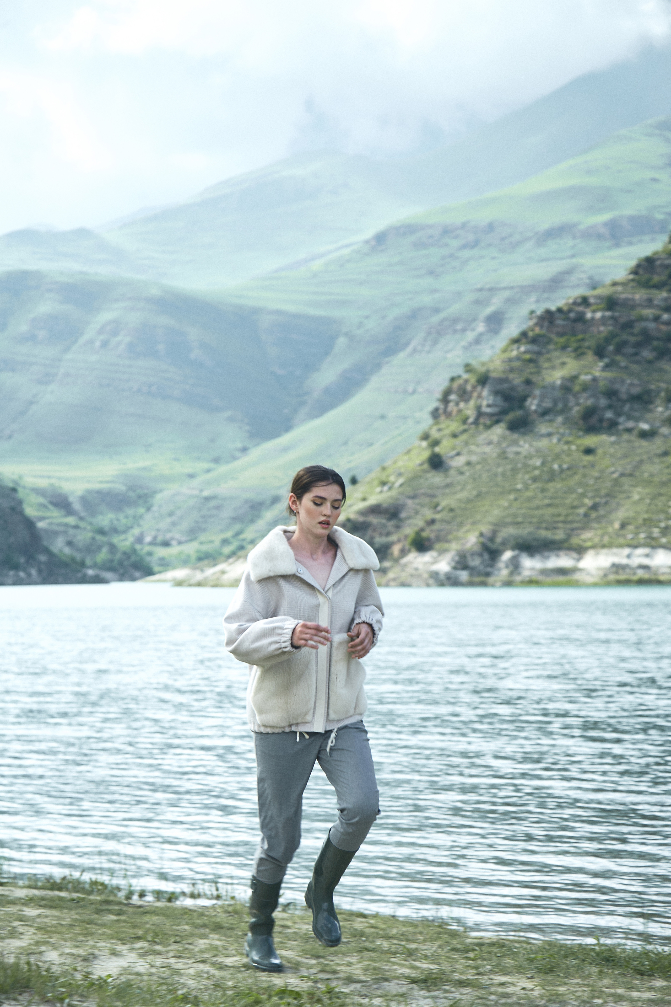 Выездная съемка в горах под ключ. Фотограф Продюсер в горах КБР / Москва  Нальчик Горы