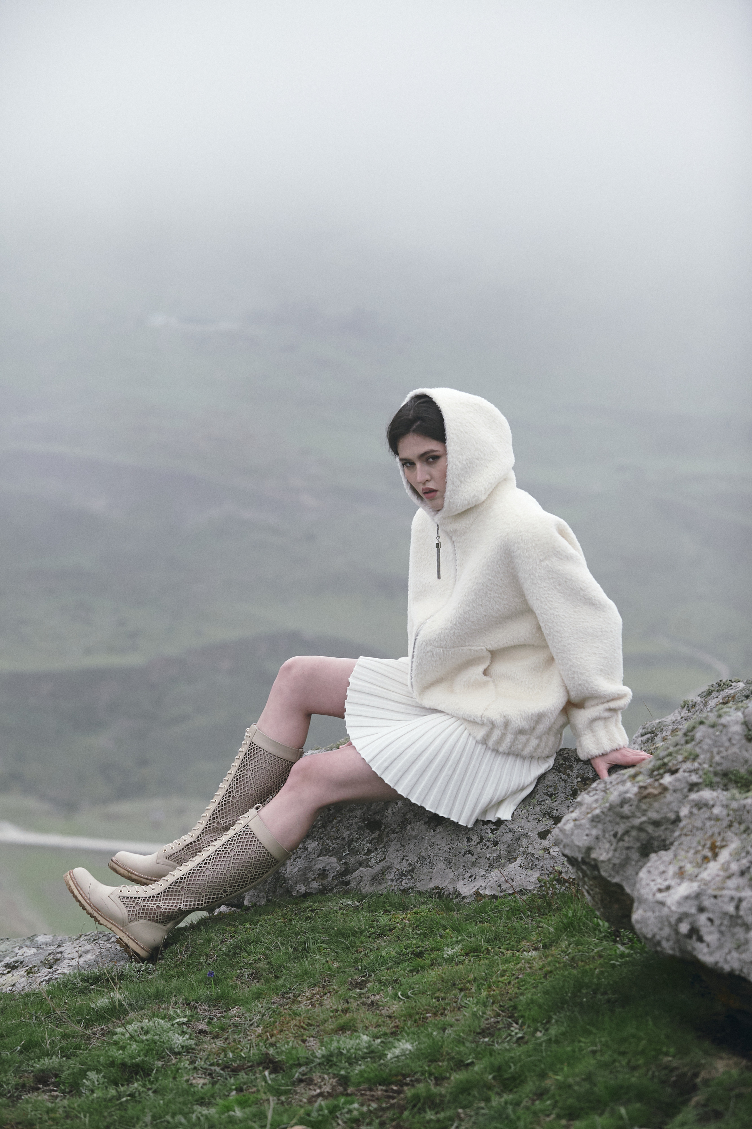 Съемка для бренда одежды под ключ. Фотограф Продюсер в горах КБР / Москва  Нальчик Горы