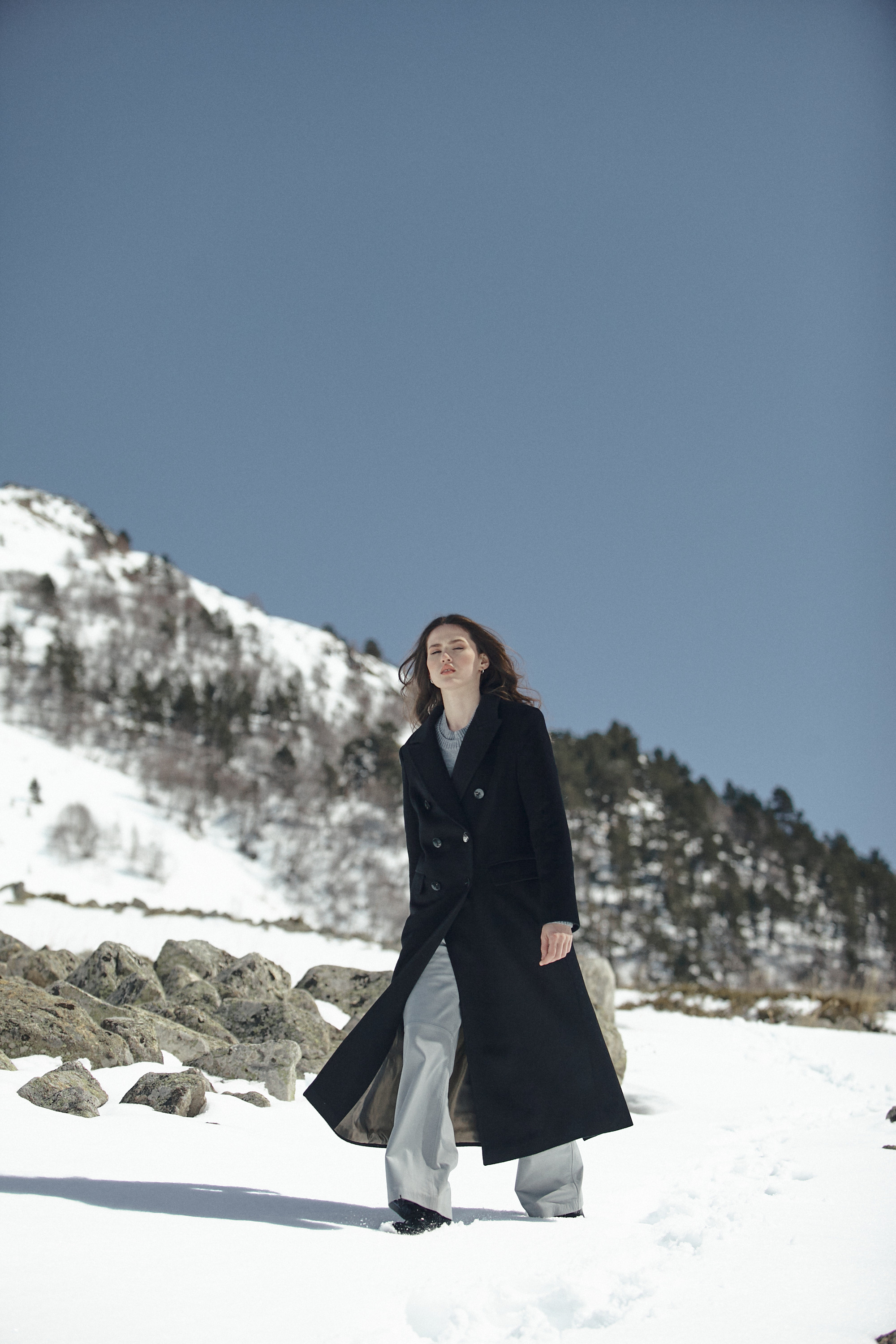 Съемка для бренда одежды под ключ. Фотограф Продюсер в горах КБР / Москва  Нальчик Горы