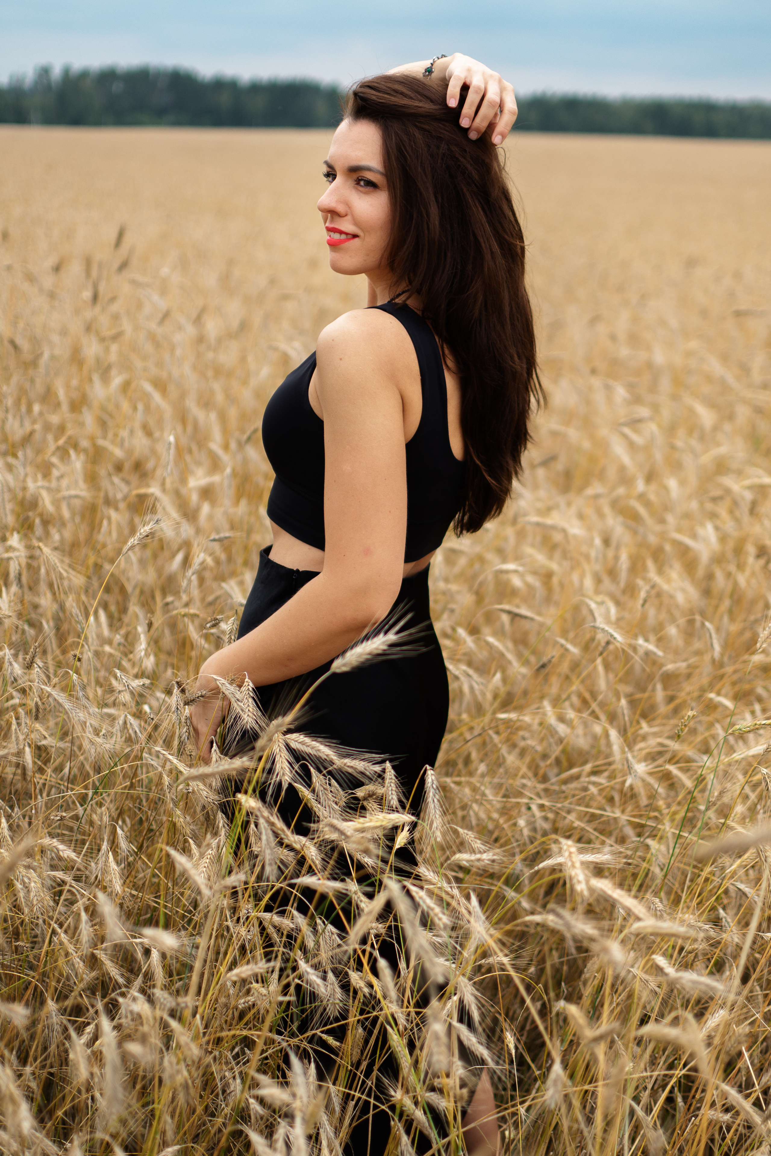 Поле пшеницы. Фотограф Москва Екатерина Постникова Индивидуальные и семейные съемки