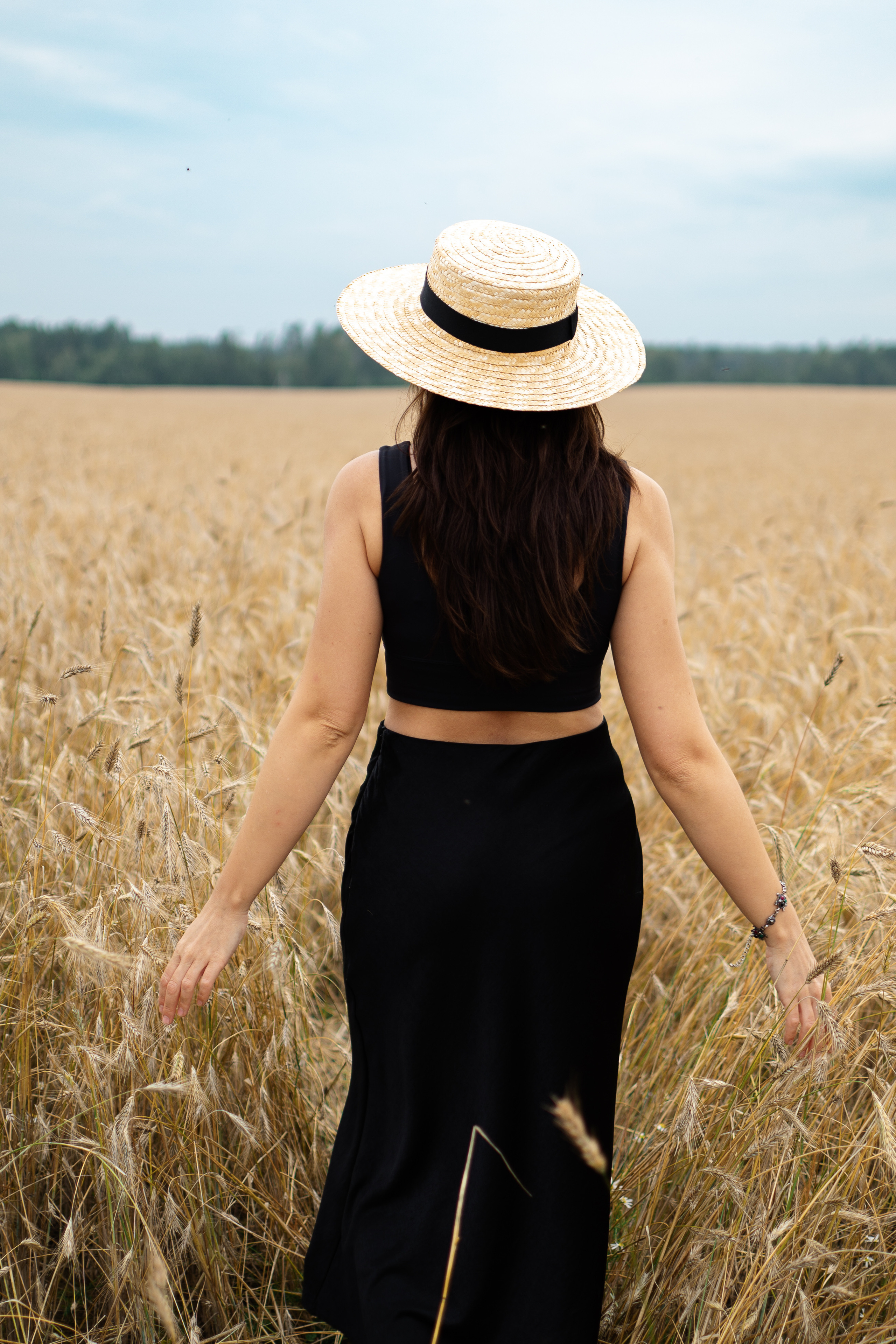 Поле пшеницы. Фотограф Москва Екатерина Постникова Индивидуальные и семейные съемки