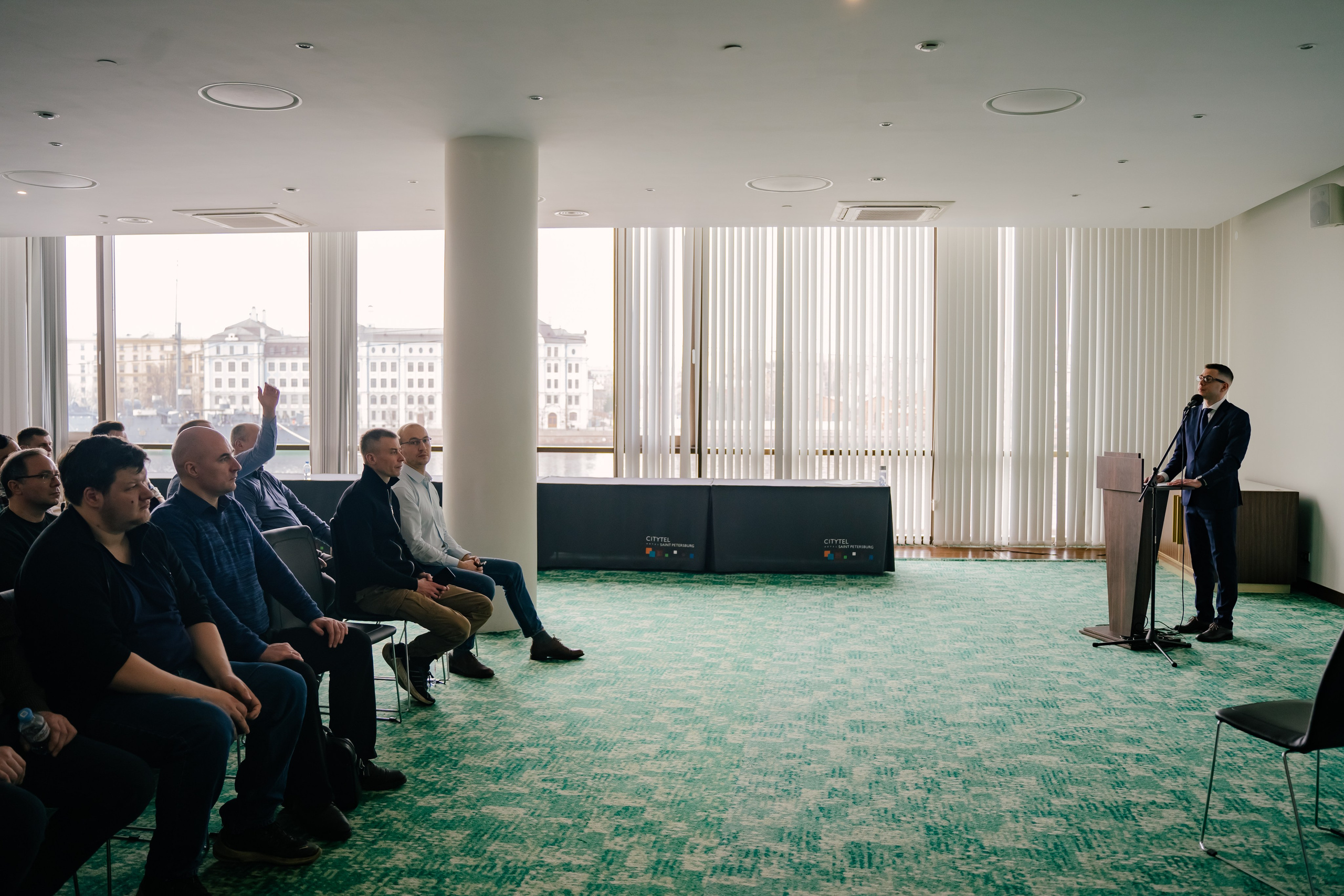 01.04.24 Конференция «10 лет компании». Репортажный фотограф в Санкт-Петербурге. Фотограф на мероприятие в СПБ