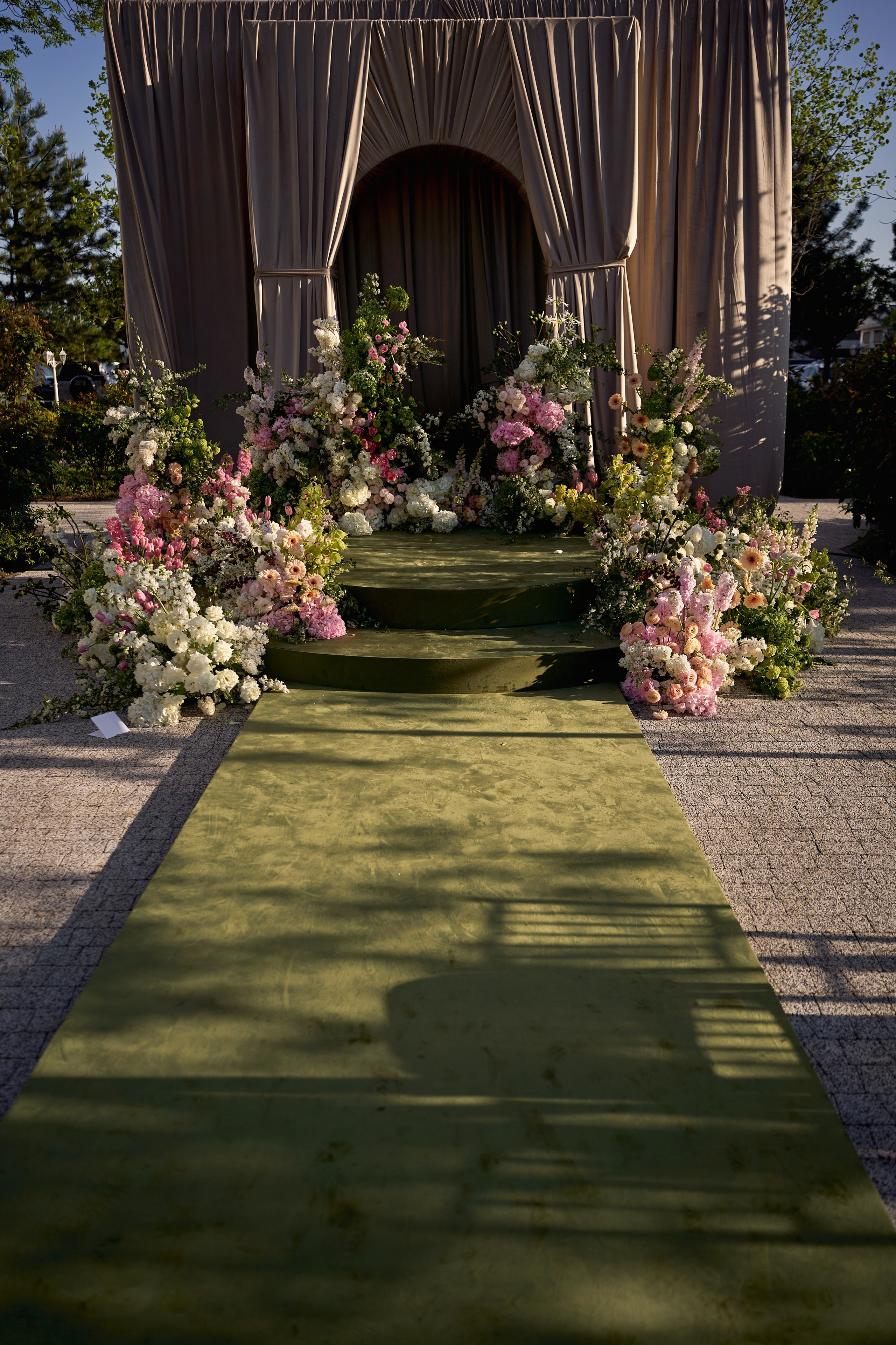 Лучшие свадебные фотографы Краснодара ТВИНС СТУДИО в Zagarro на Армянской свадьбе!. ТВИНС СТУДИО — лучшие свадебные фотографы и видеографы в Краснодаре