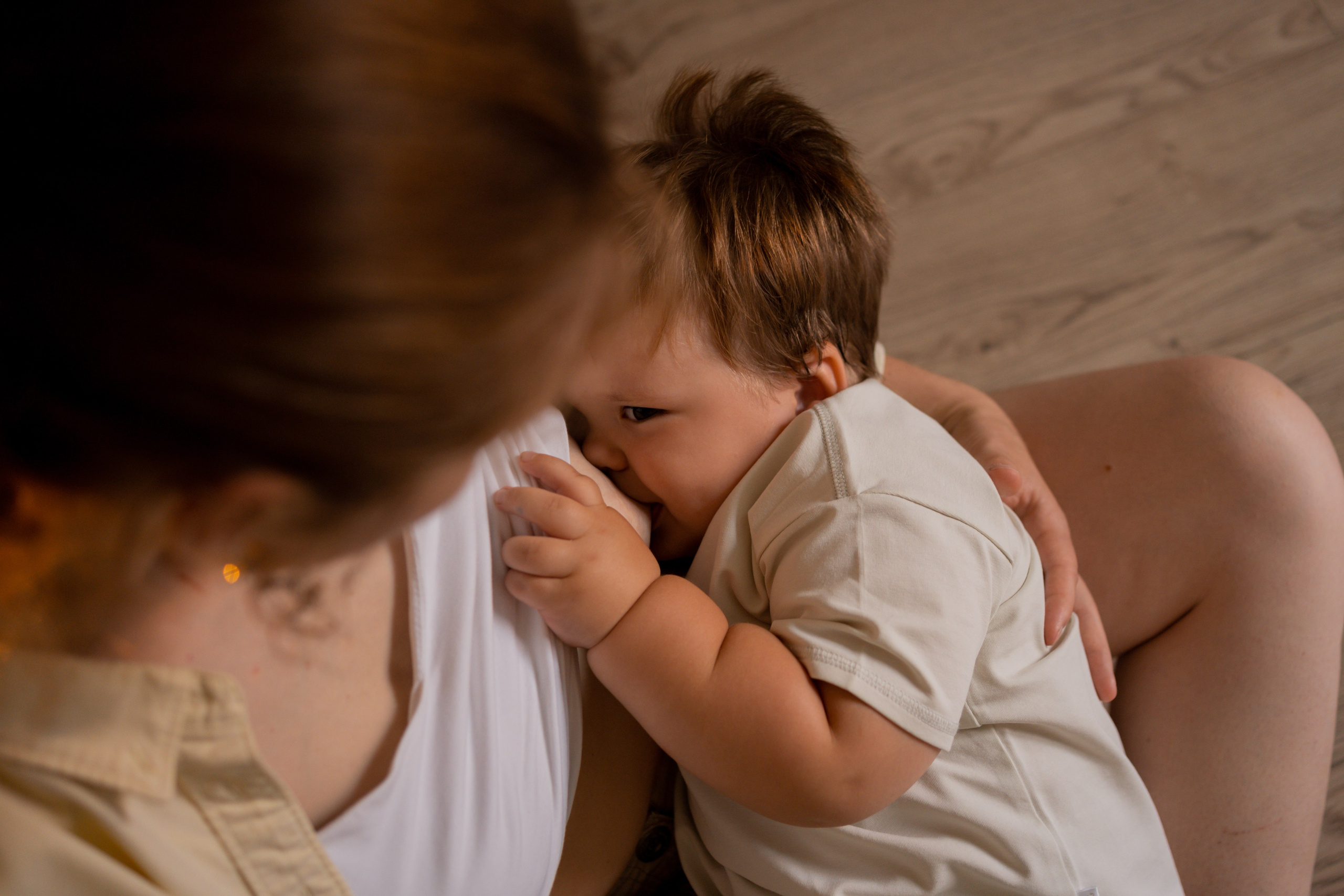 Алина и Дима. Фотограф грудного вскармливания в Москве Екатерина