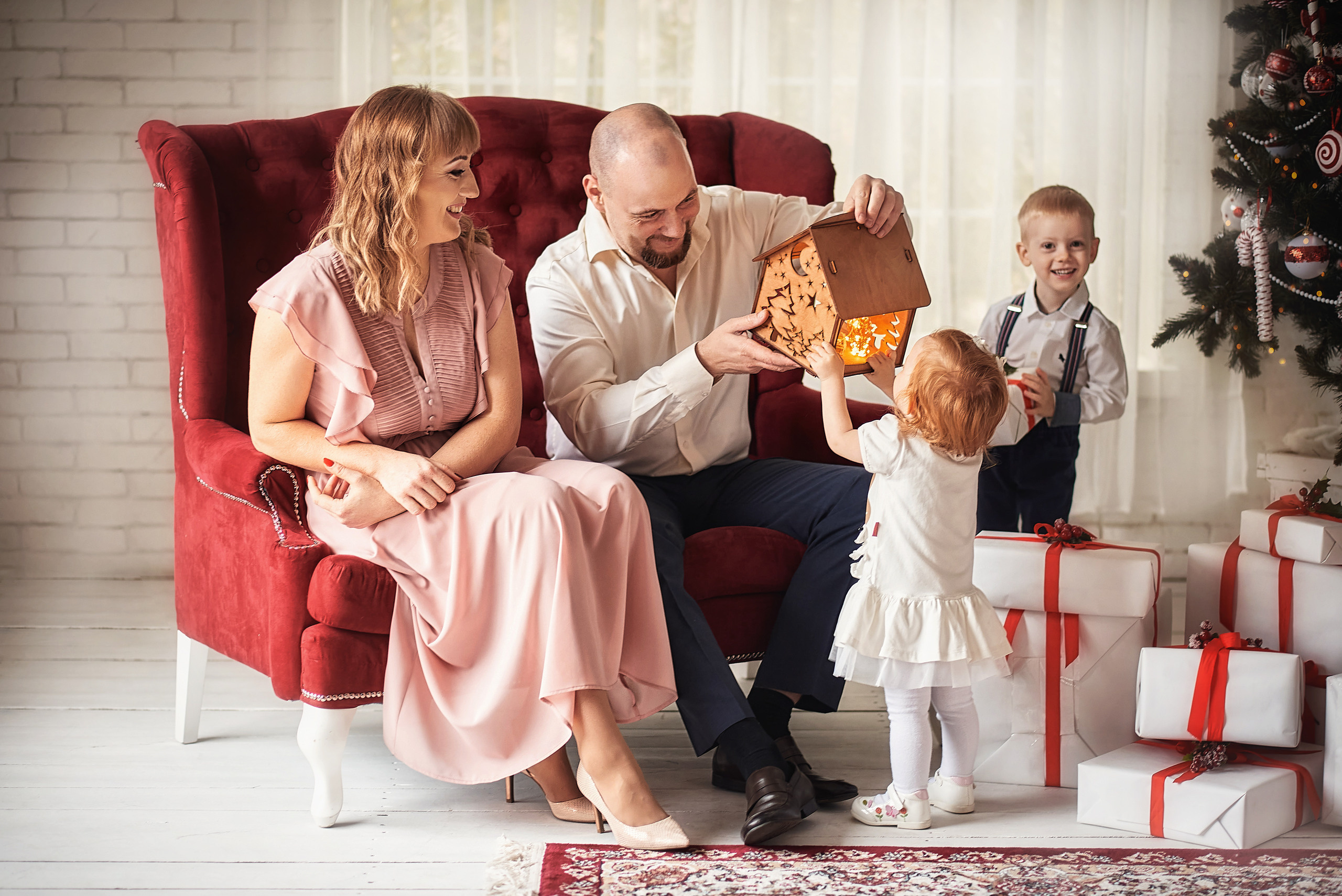 Семейная съемка в студии. Семейный фотограф в Ростове-на-Дону Татьяна Литвинова