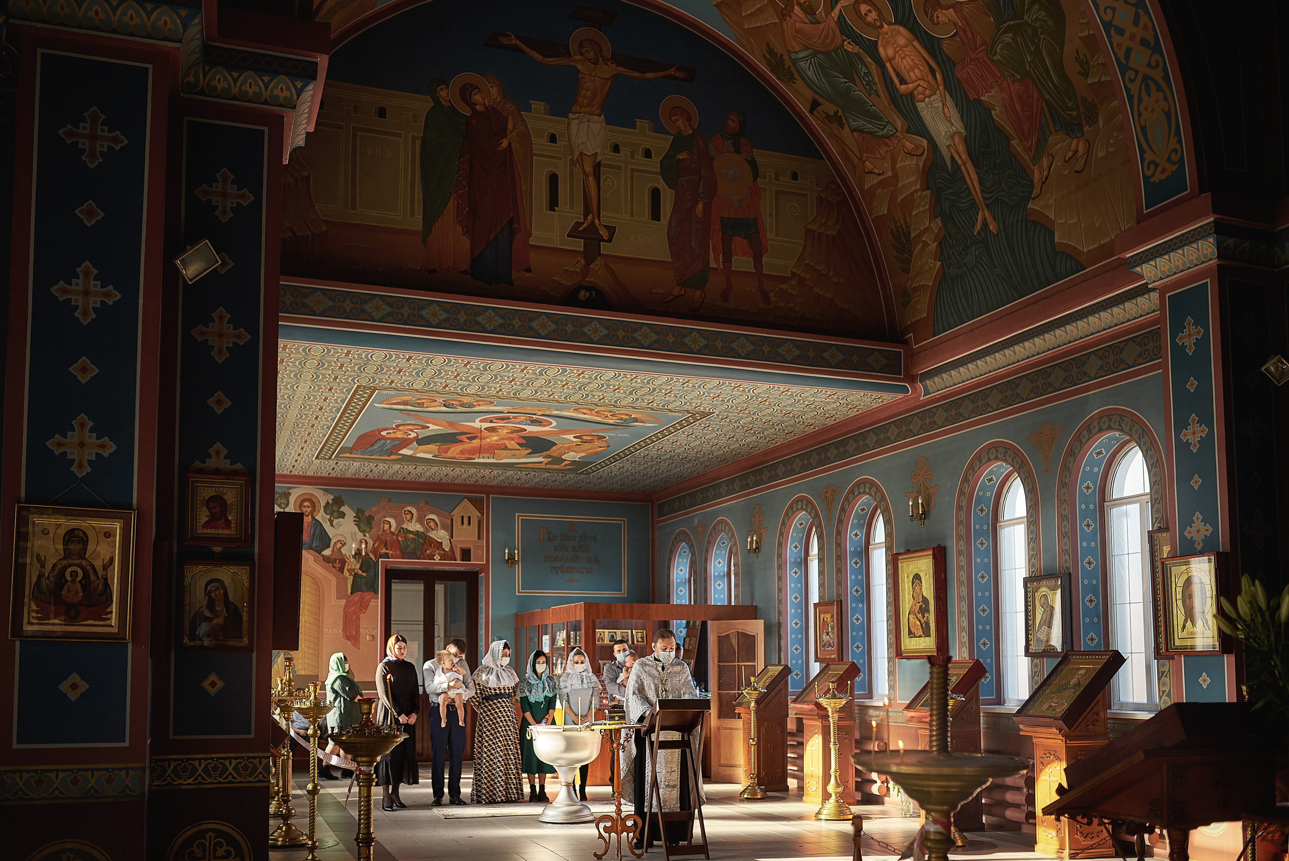 Крещение Павла и Таисии в храме равноапостольных Кирилла и Мефодия. Семейный фотограф в Ростове-на-Дону Татьяна Литвинова